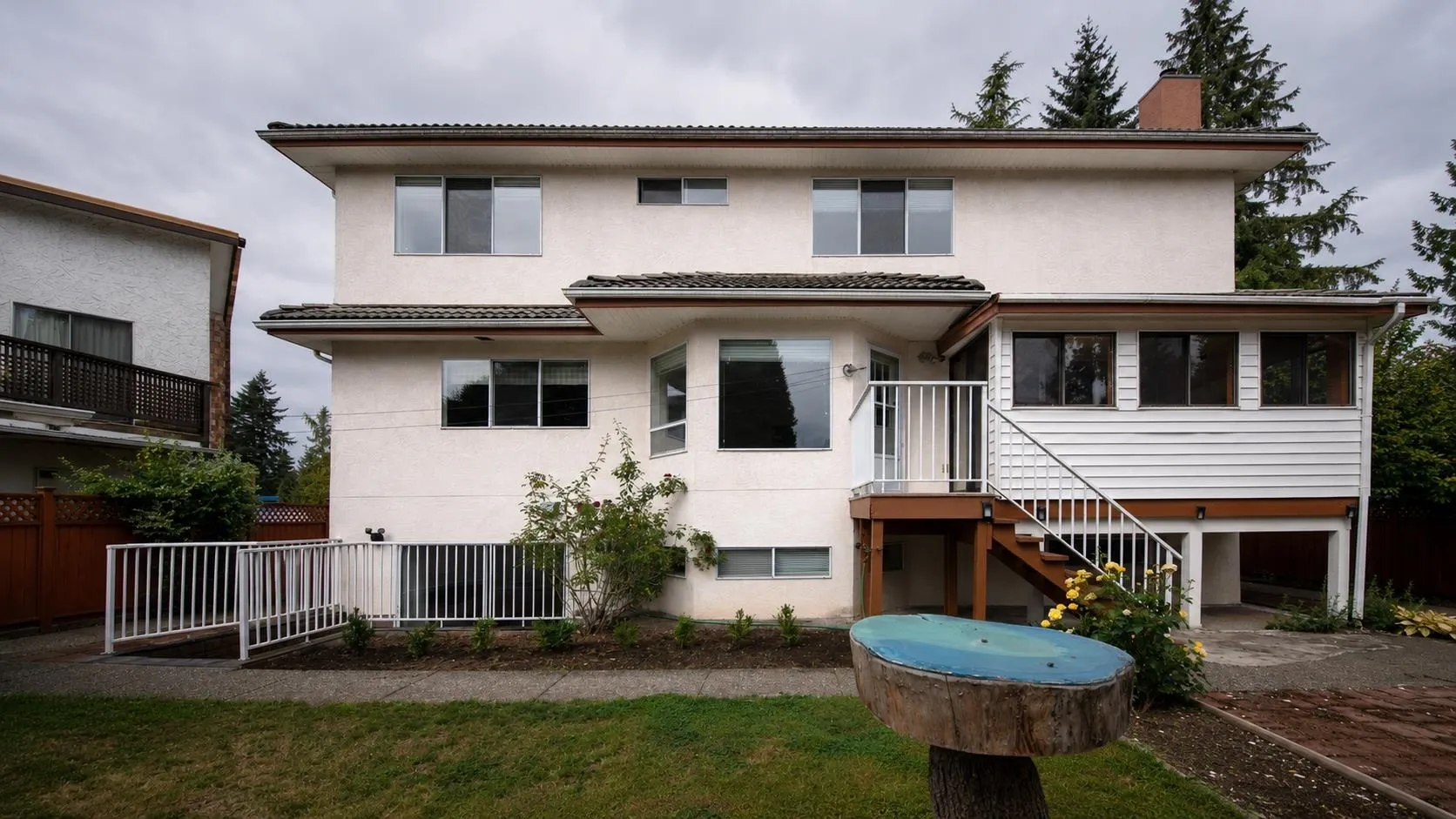 963 Merritt Street