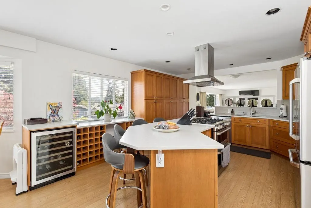 1005 Westmount Drive