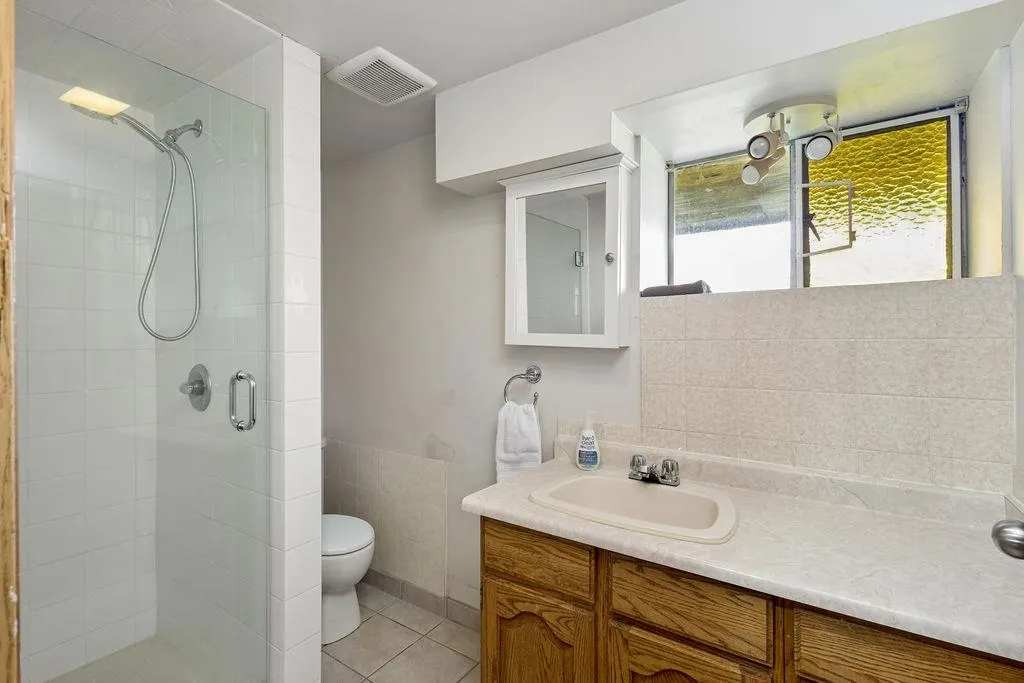 1005 Westmount Drive