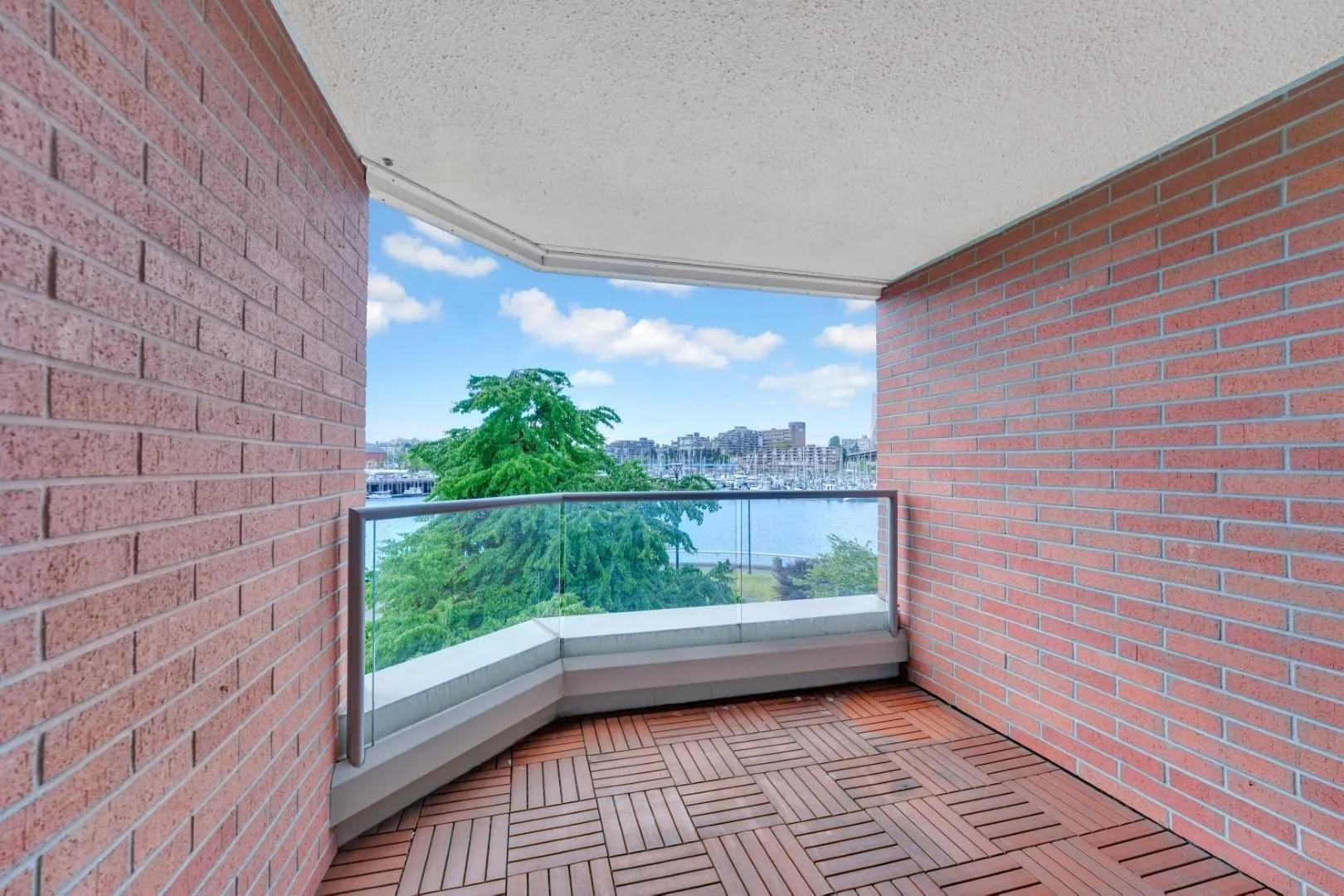 1675 Hornby Street #203