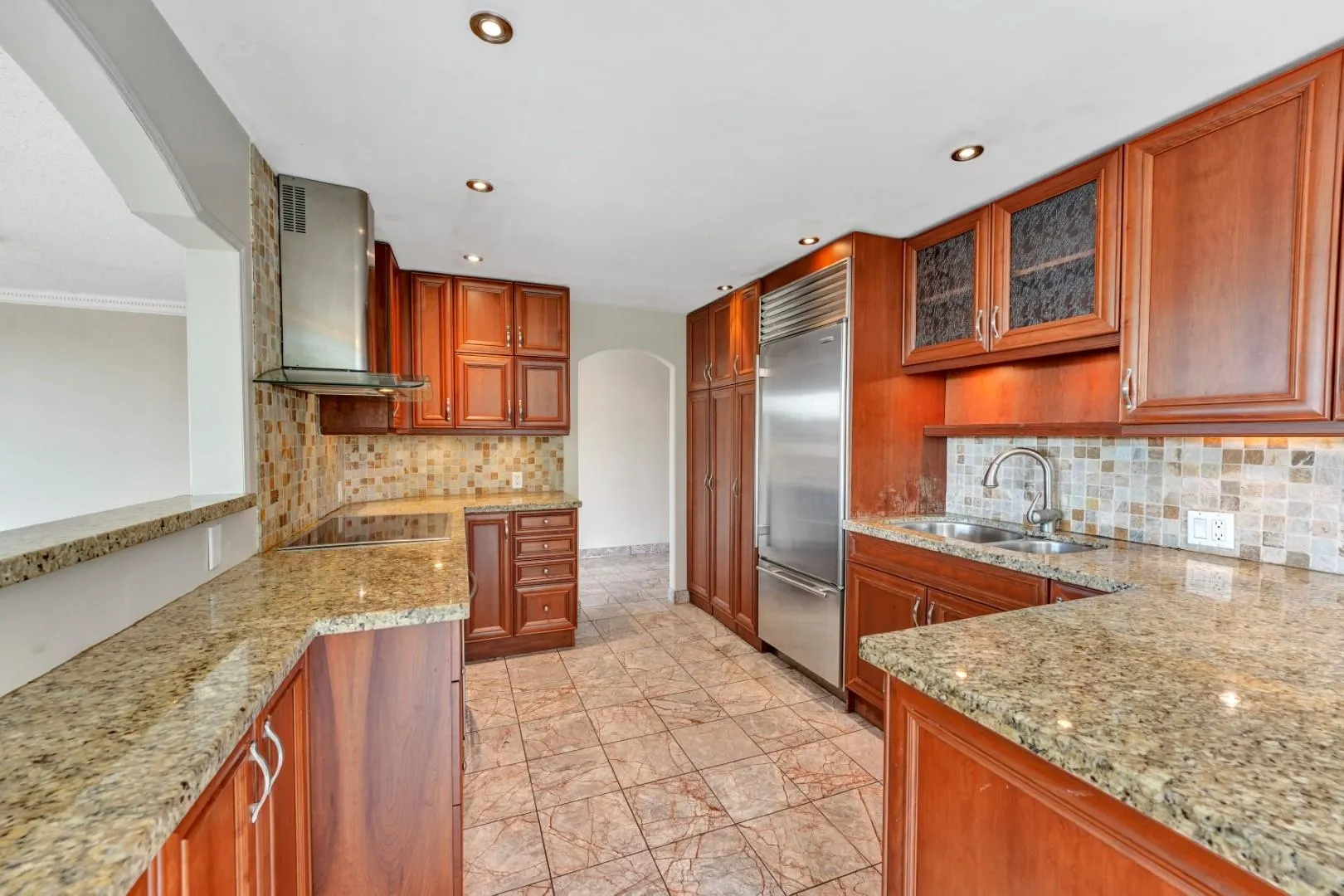 1675 Hornby Street #203