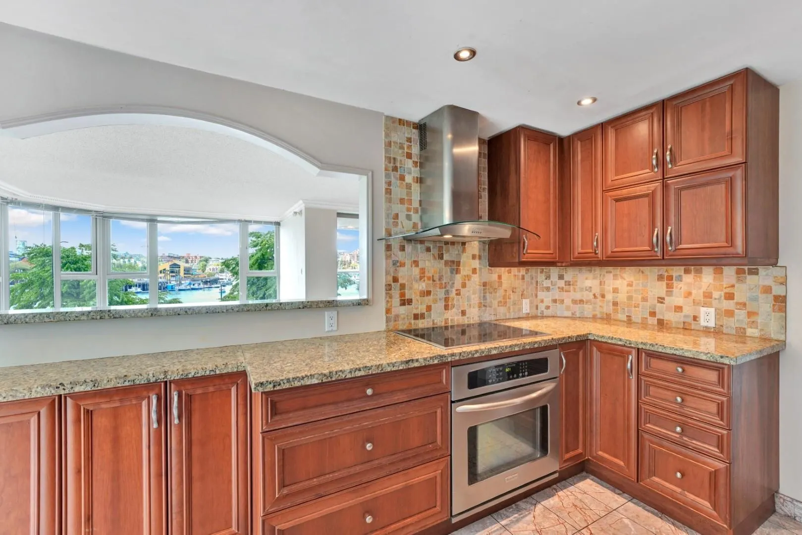 1675 Hornby Street #203