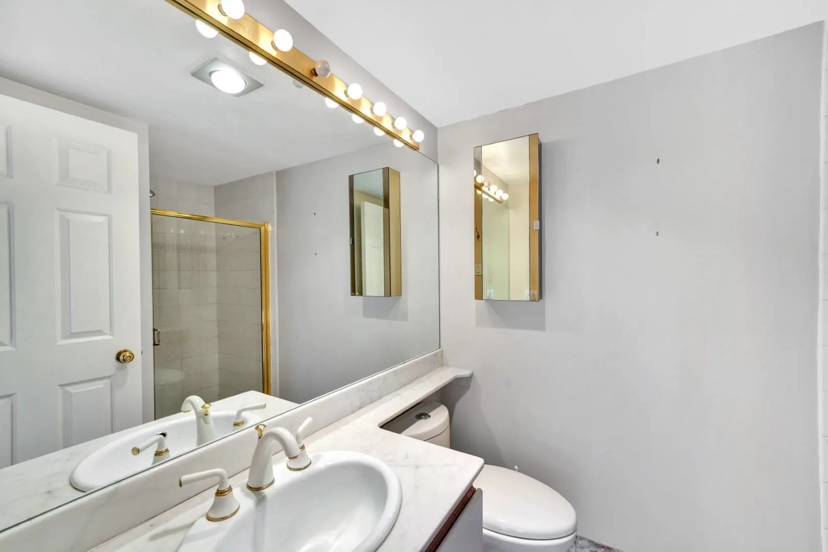 1675 Hornby Street #203