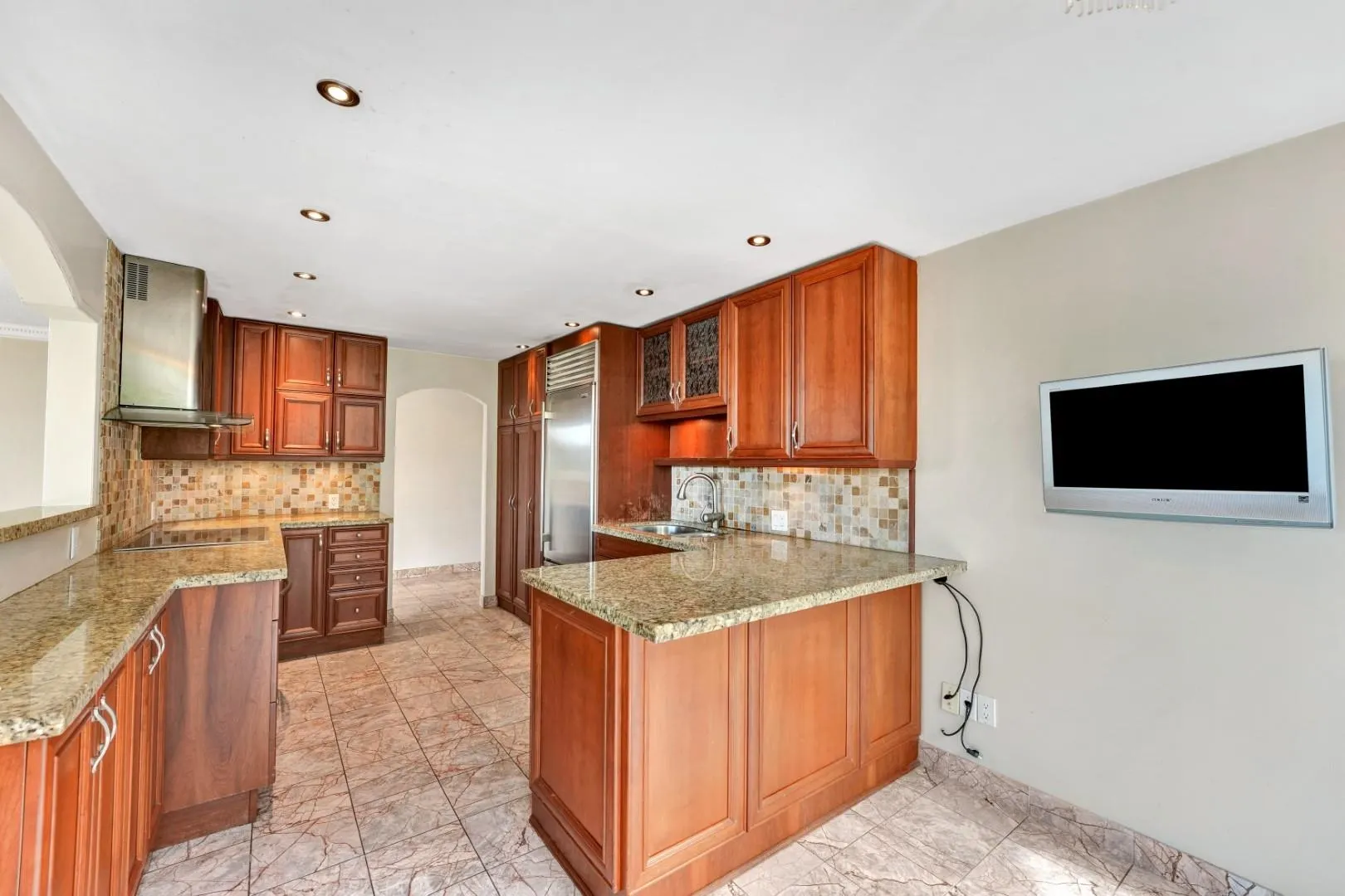 1675 Hornby Street #203