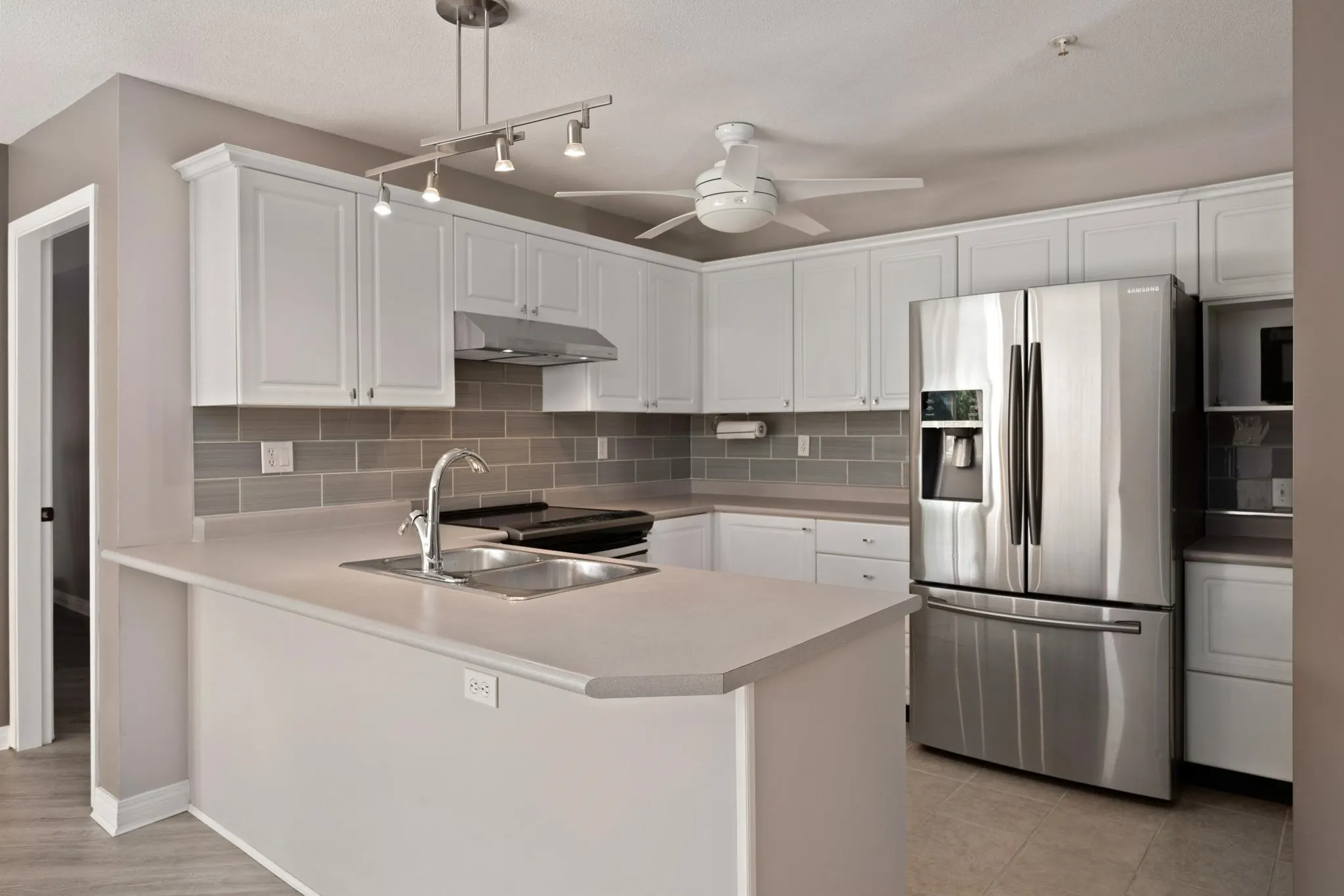 22150 48 Avenue #315
