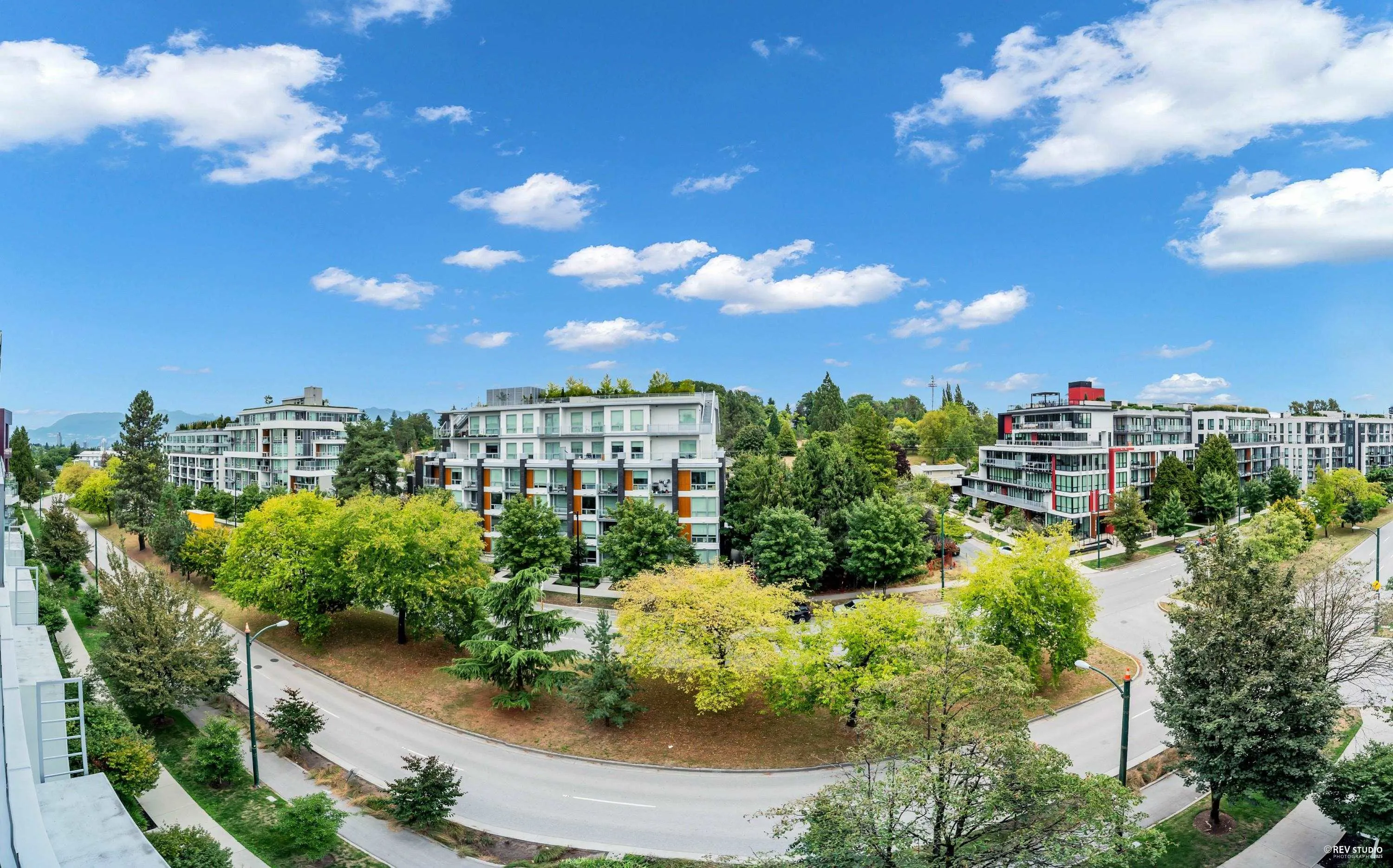 5077 Cambie Street #604
