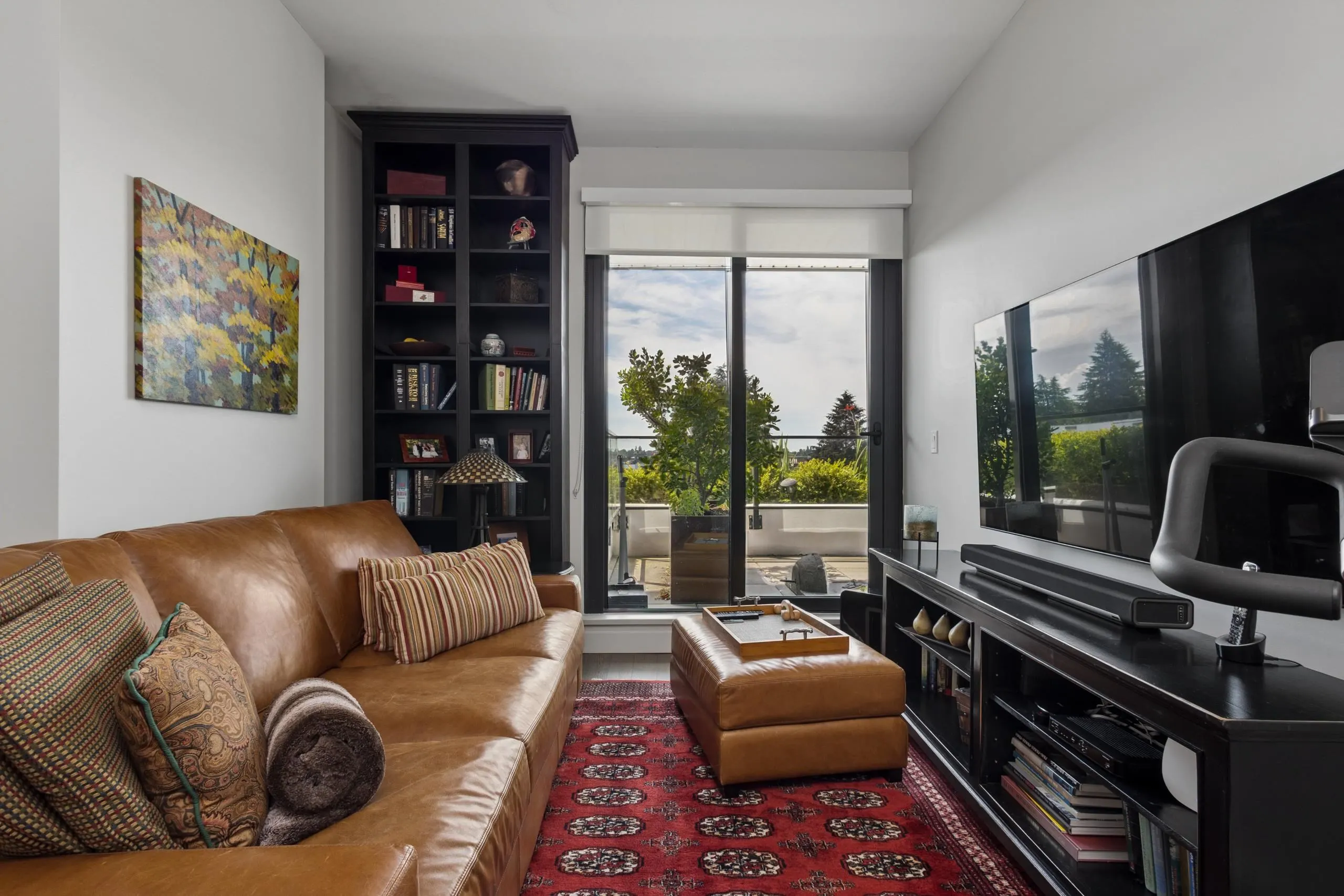 4427 Cambie Street #601