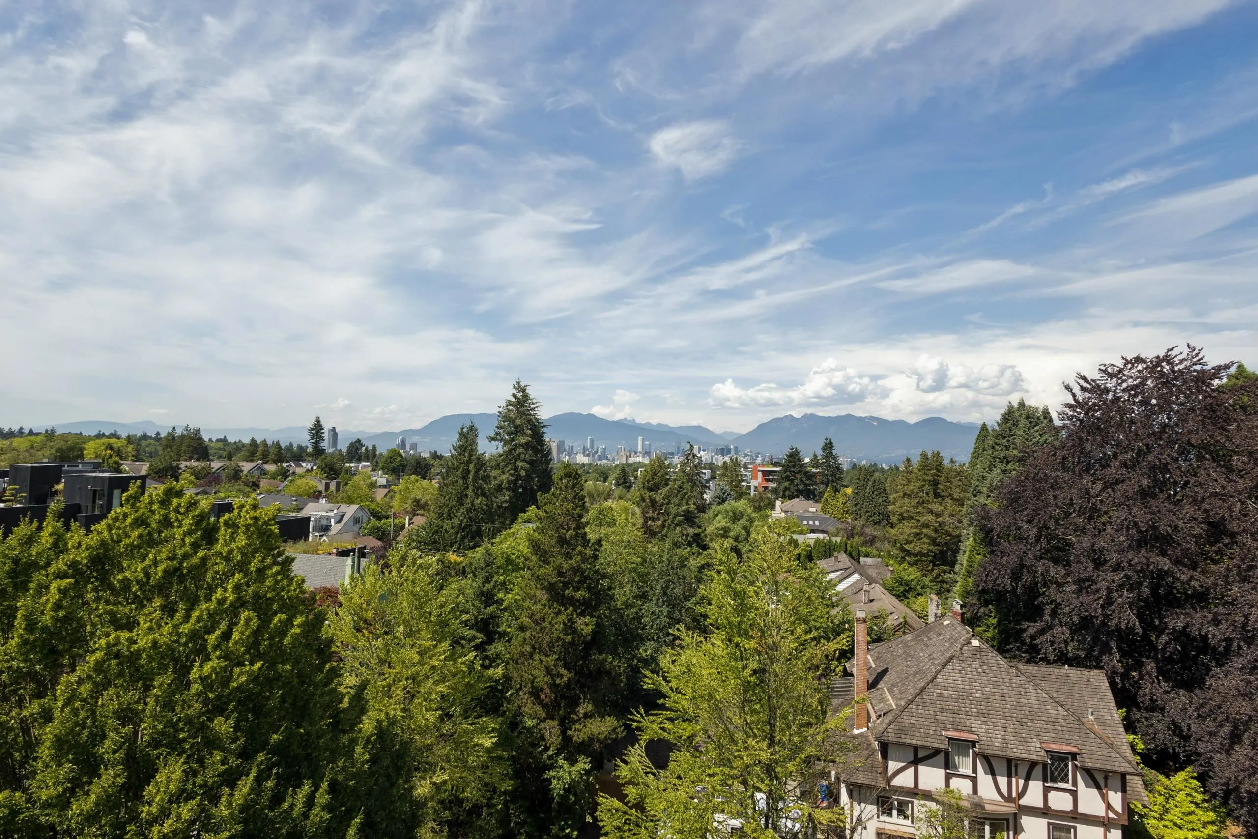 4427 Cambie Street #601