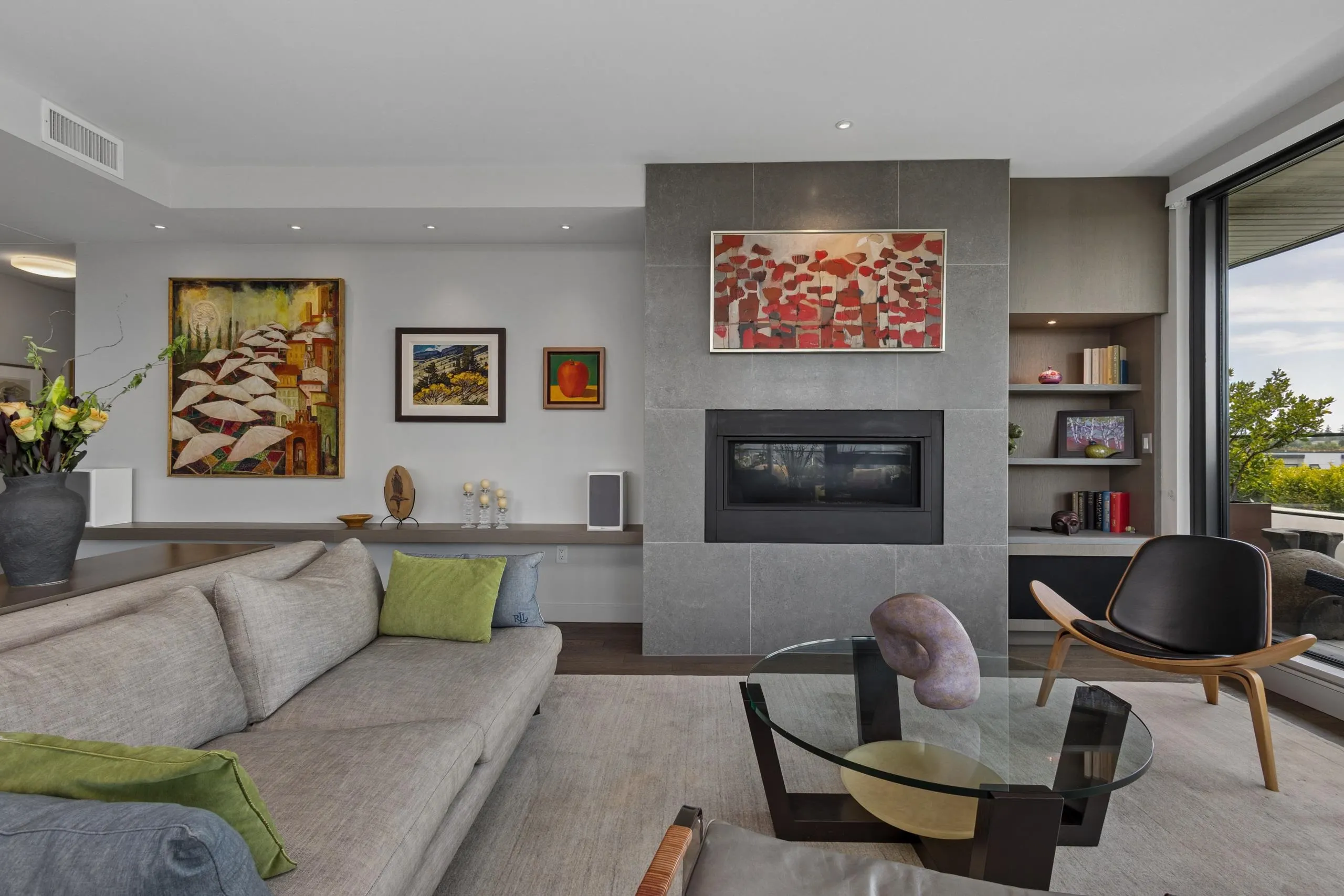 4427 Cambie Street #601