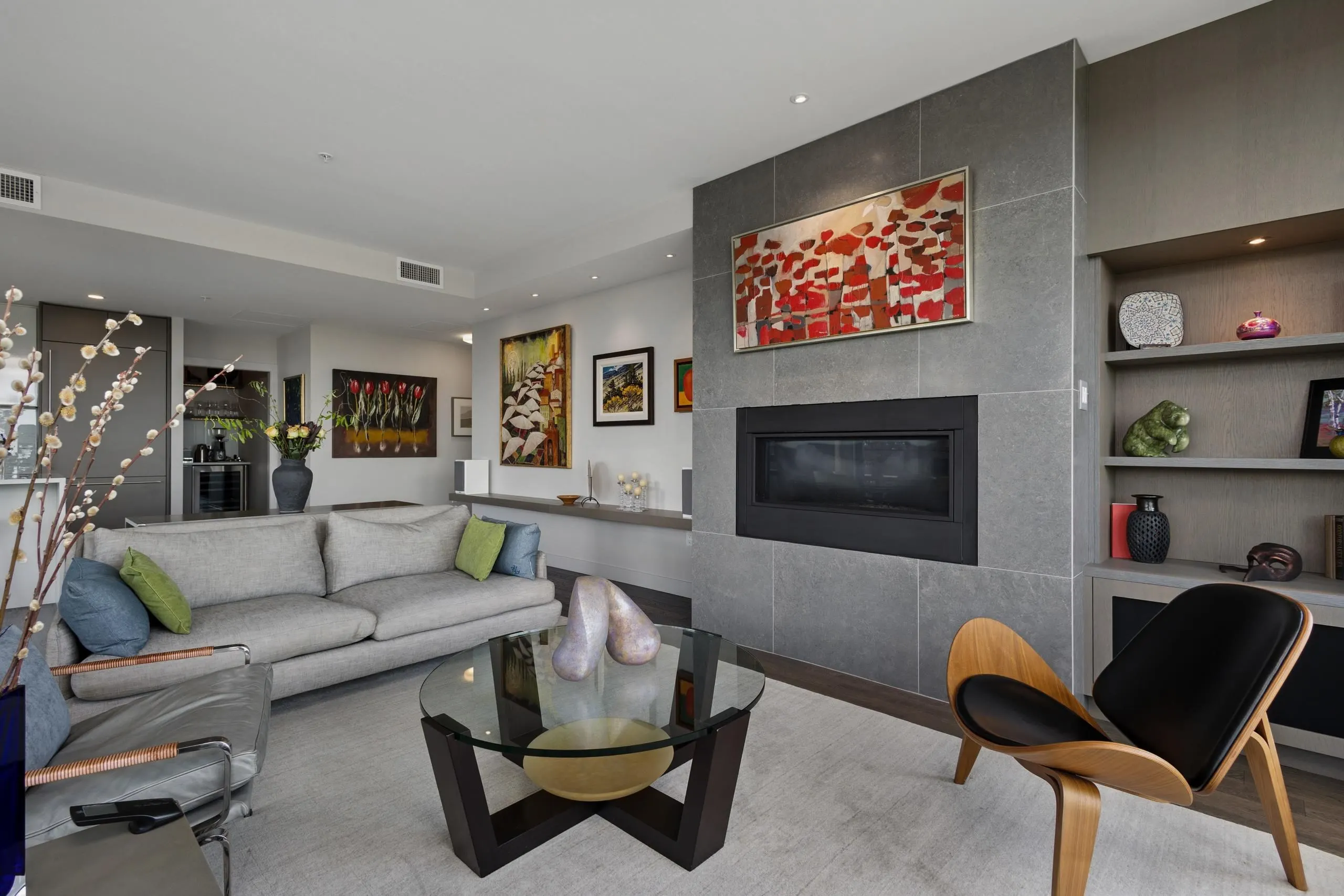 4427 Cambie Street #601