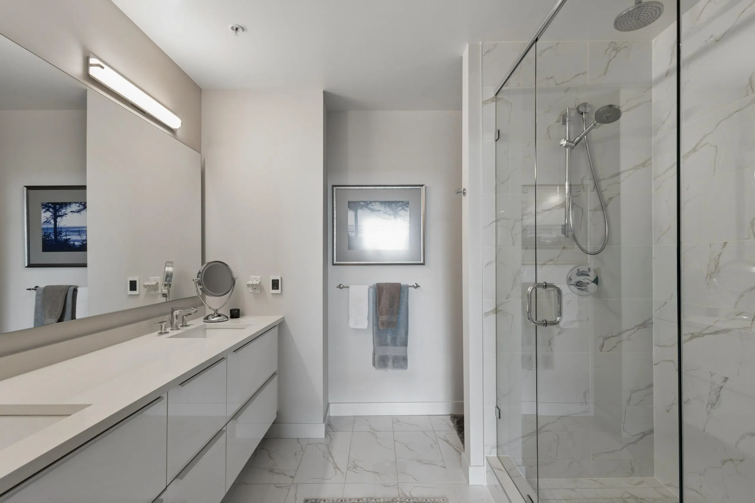 4427 Cambie Street #601