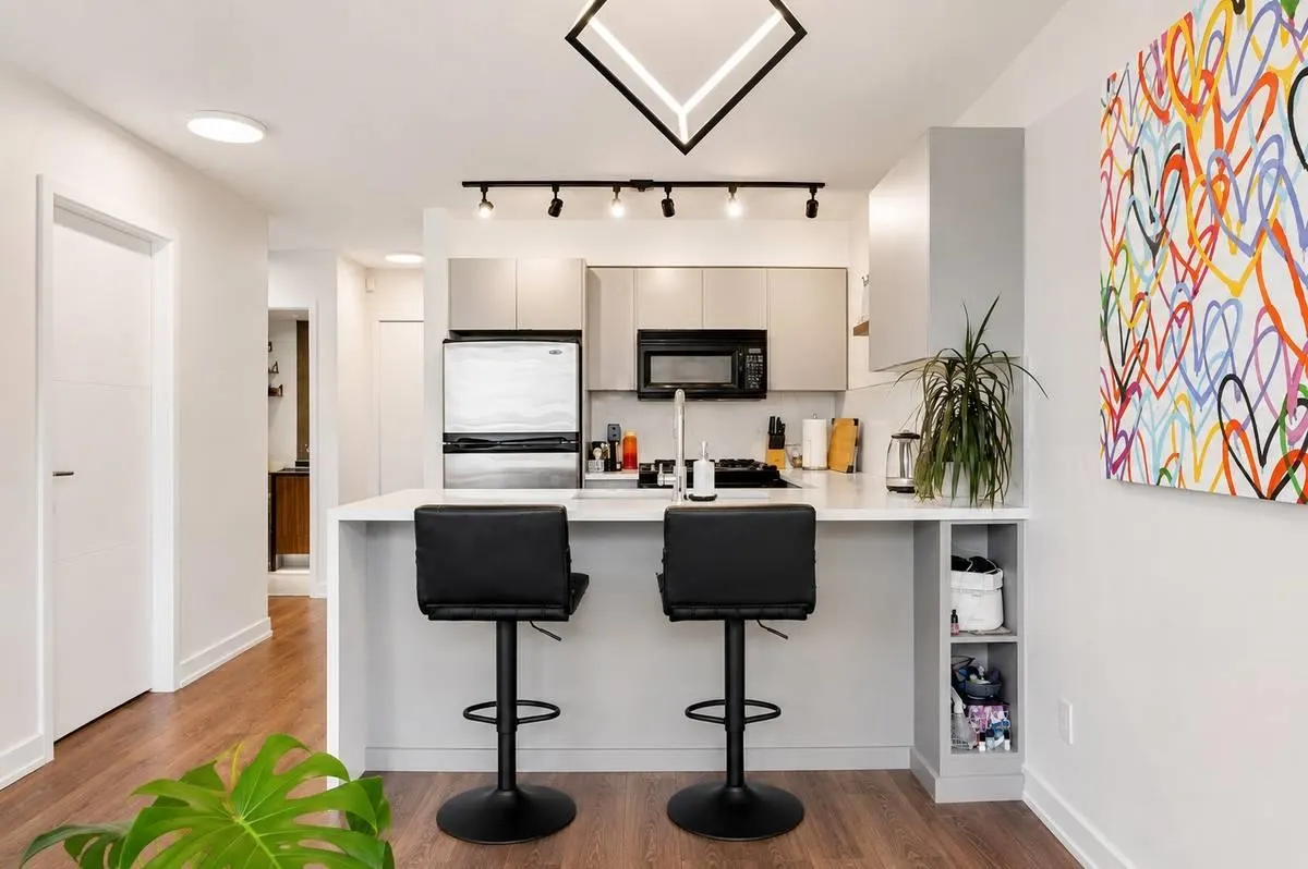 1438 Richards Street #2606