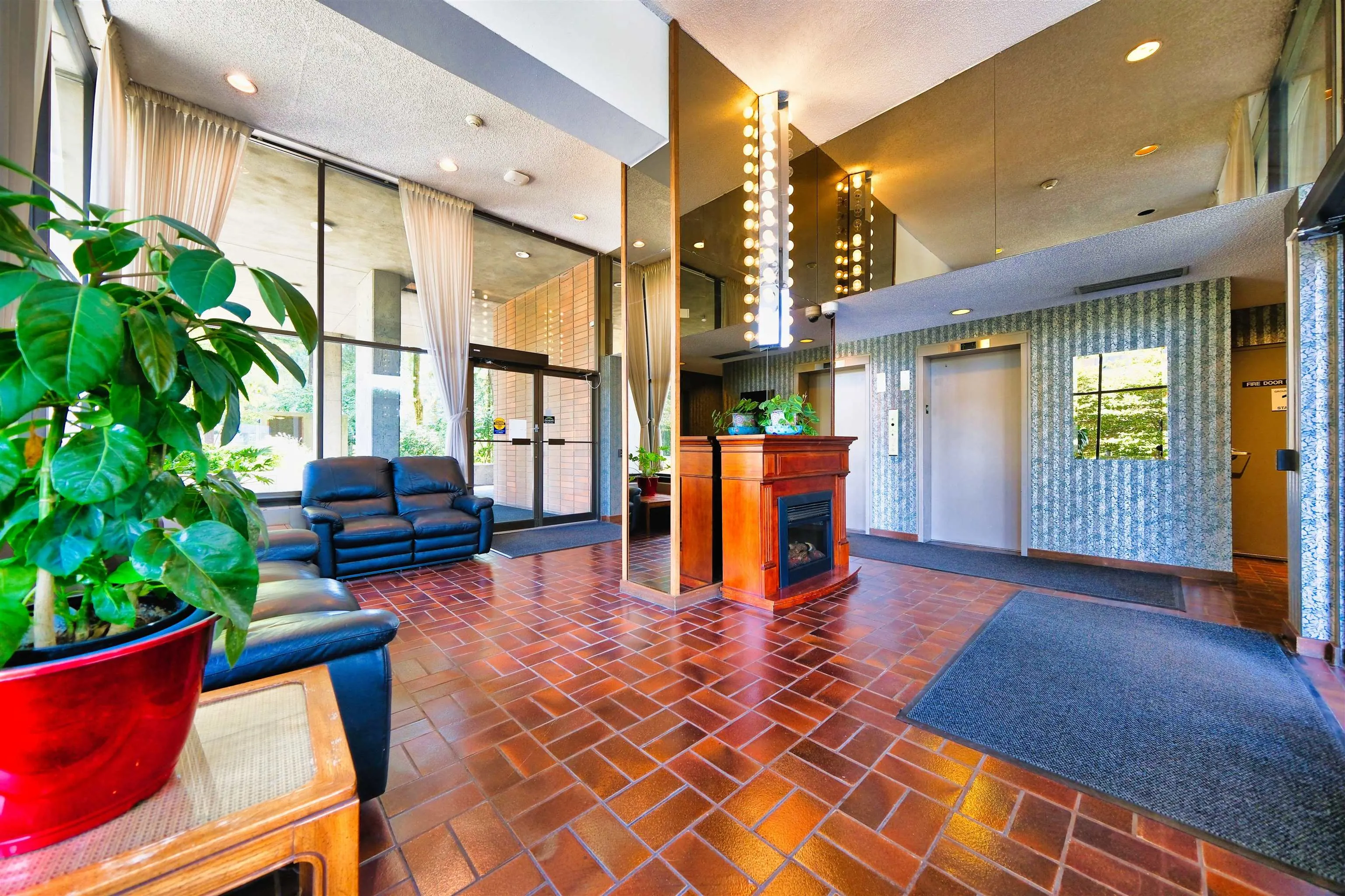 3737 Bartlett Court #504