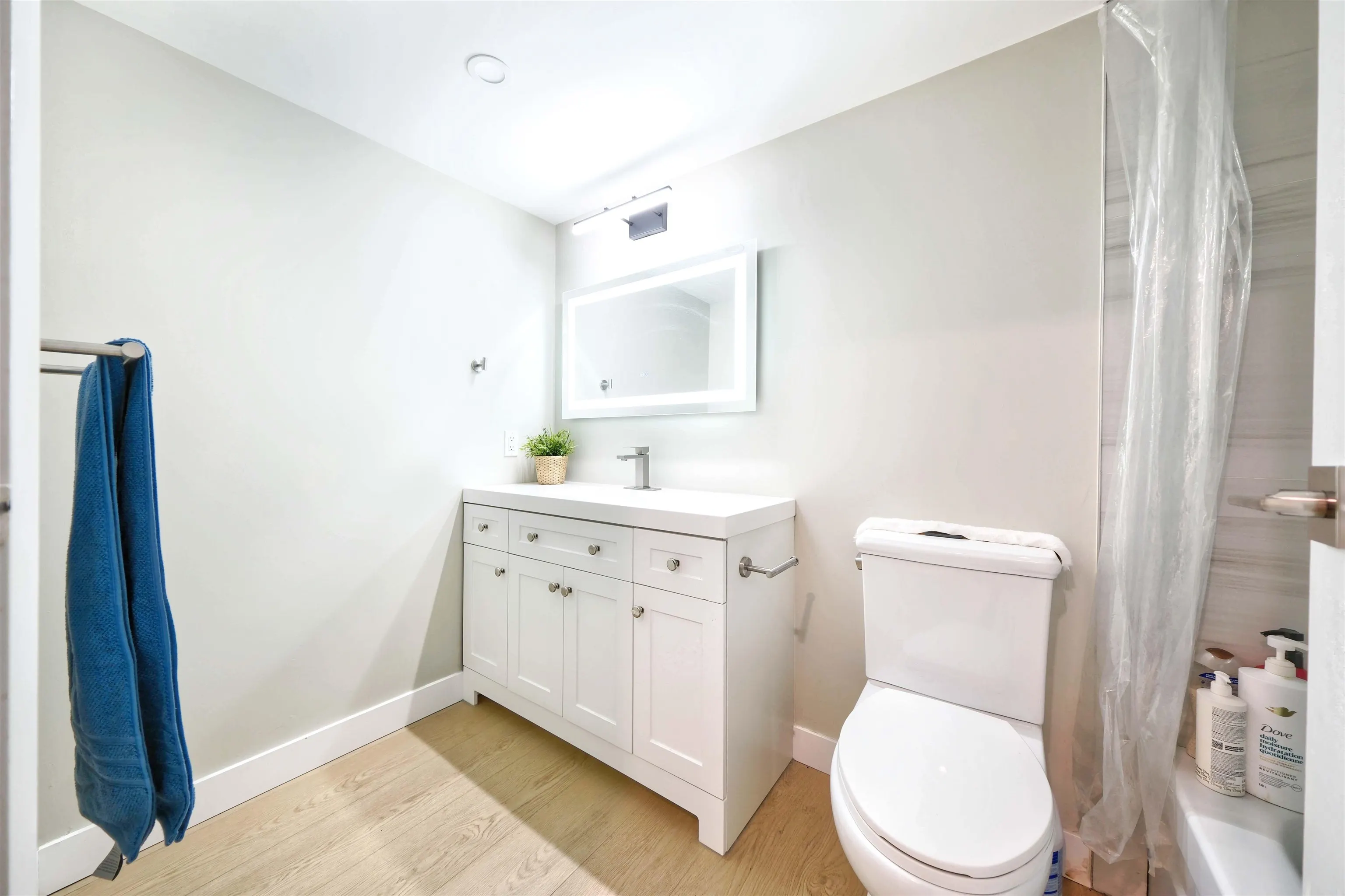 3737 Bartlett Court #504