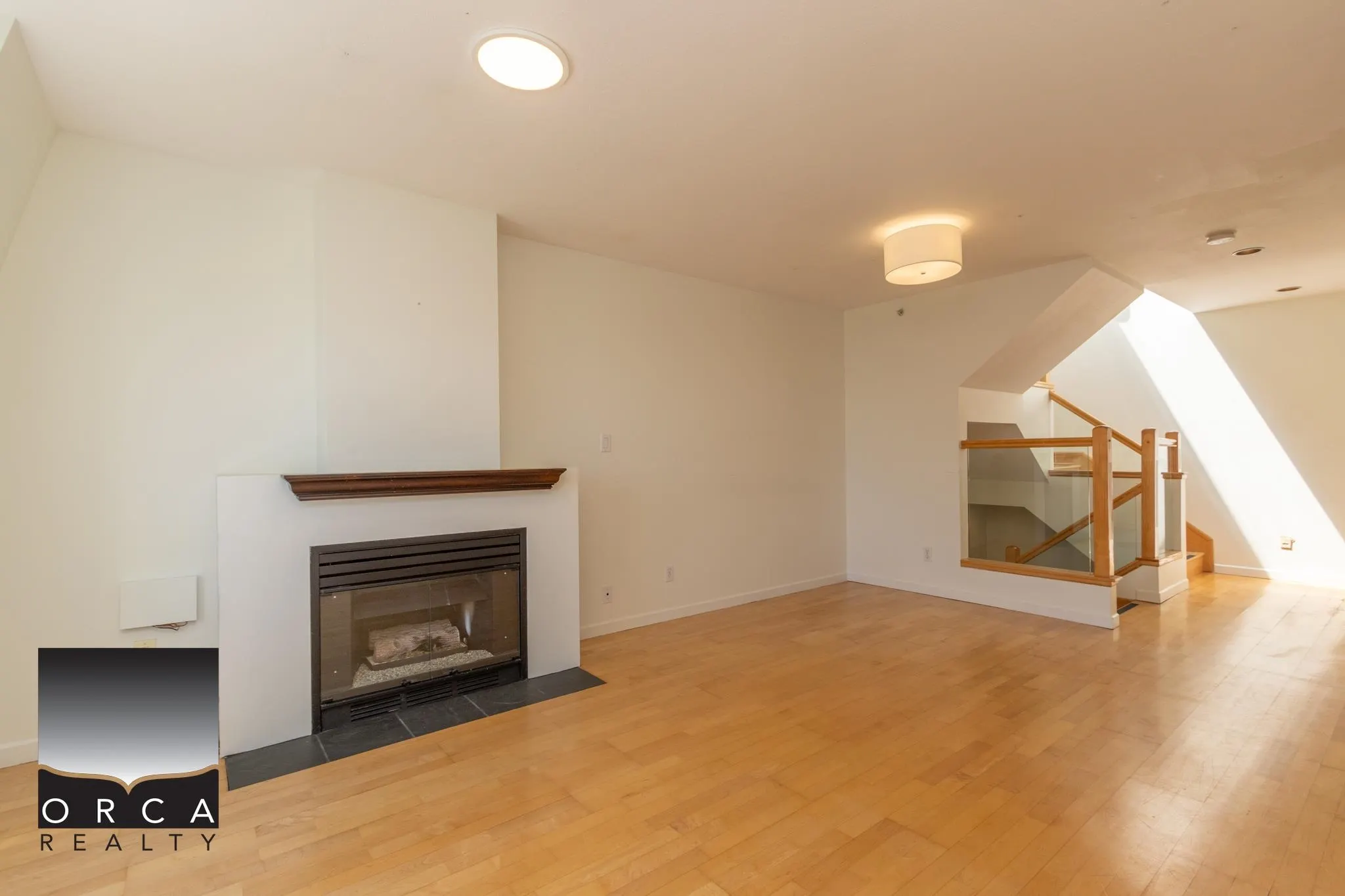 3349 Dunbar Street #102