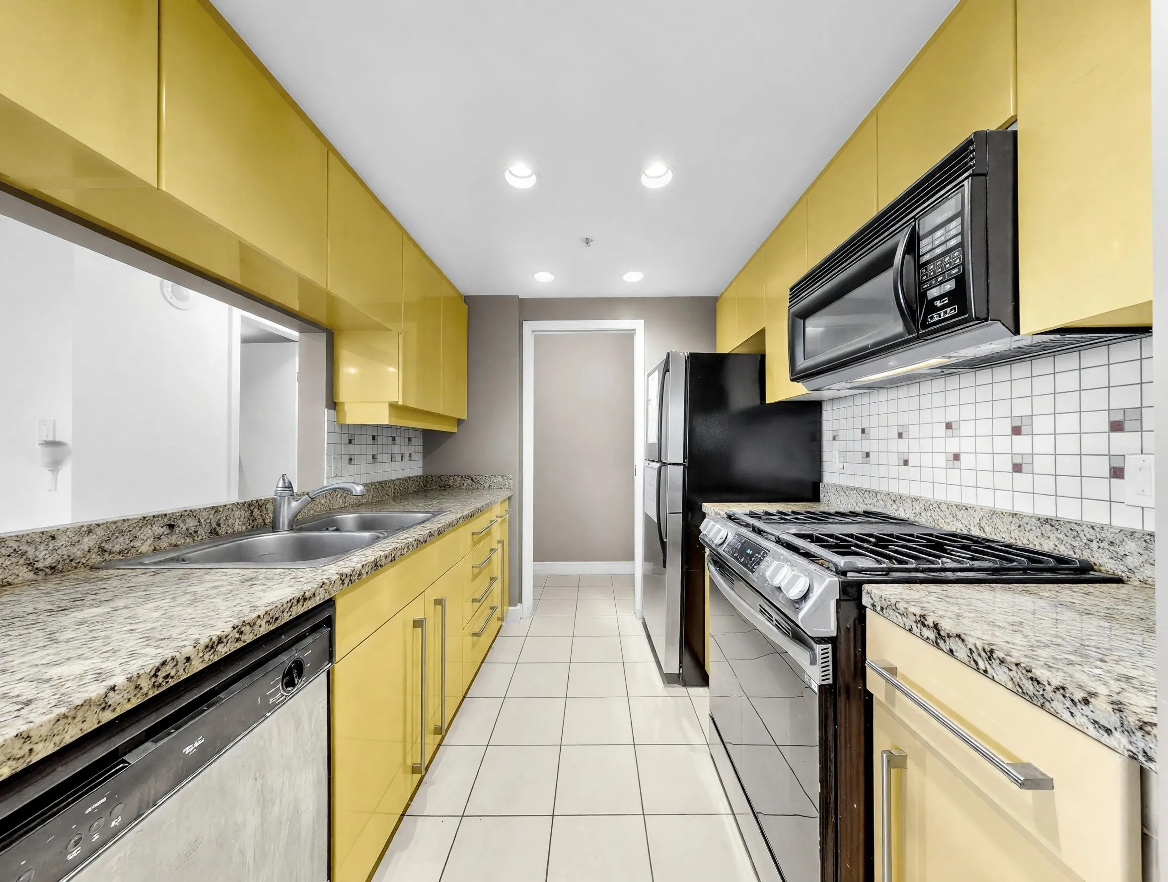 1408 Strathmore Mews #708