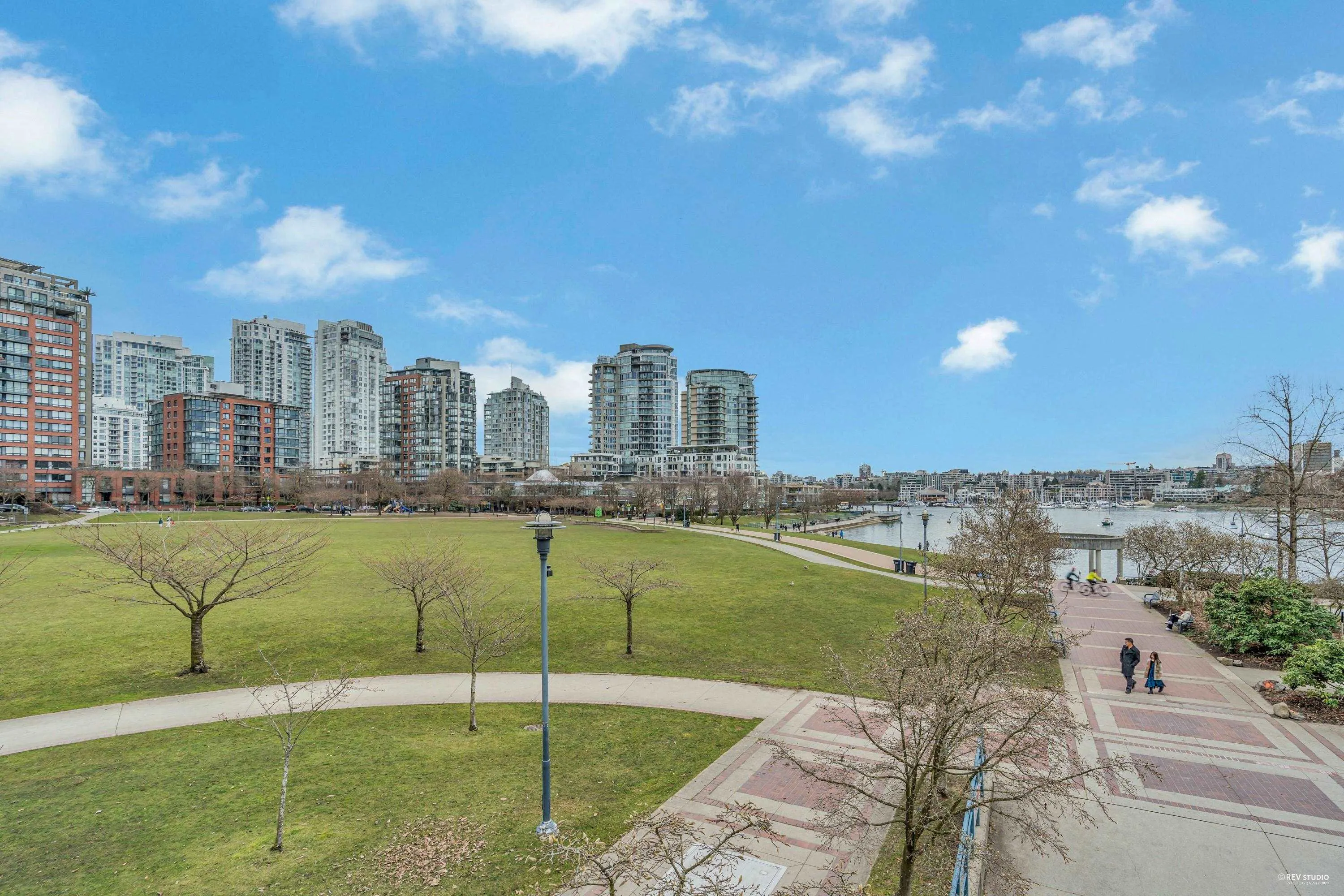 1408 Strathmore Mews #708