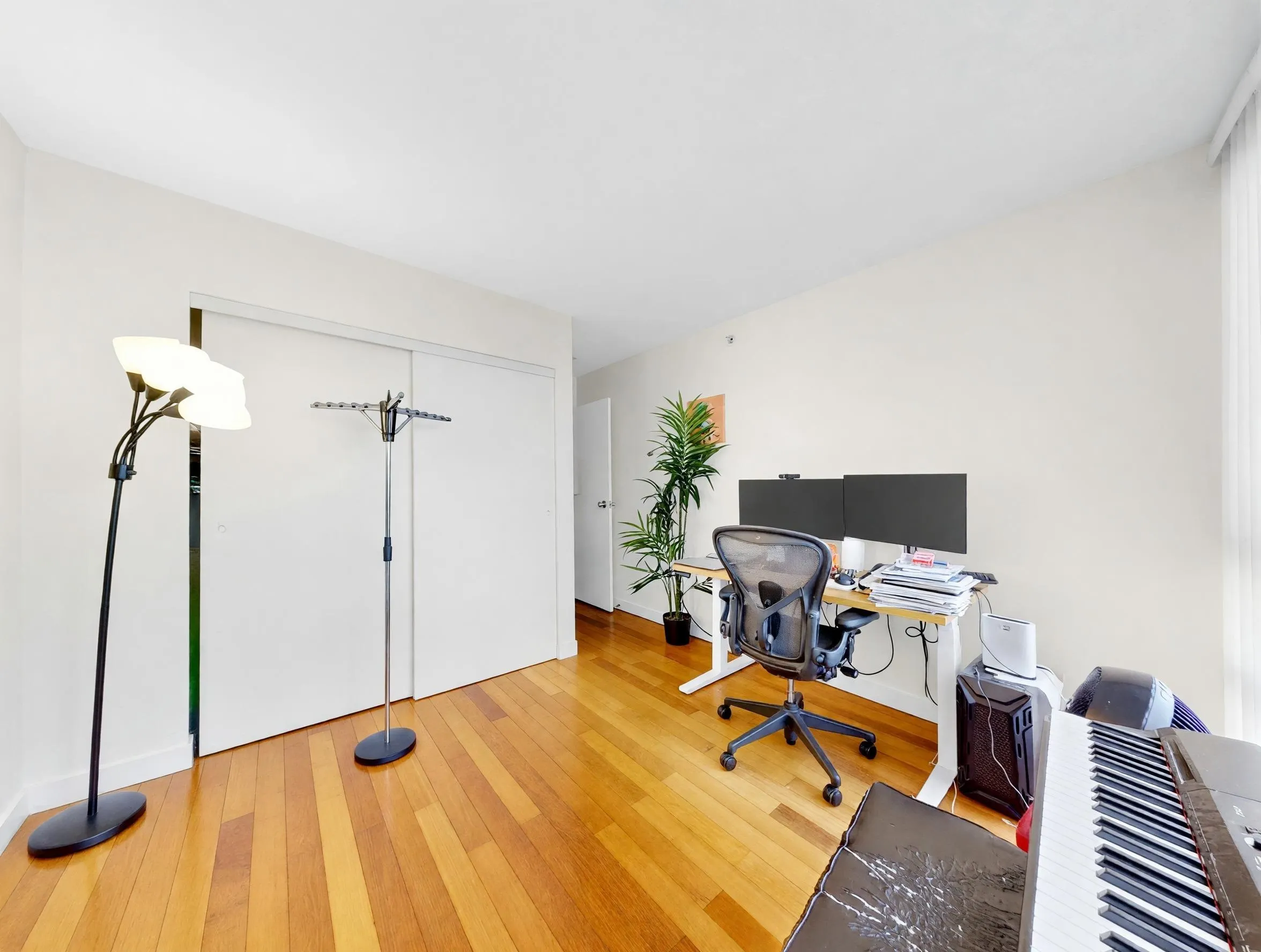 1408 Strathmore Mews #708