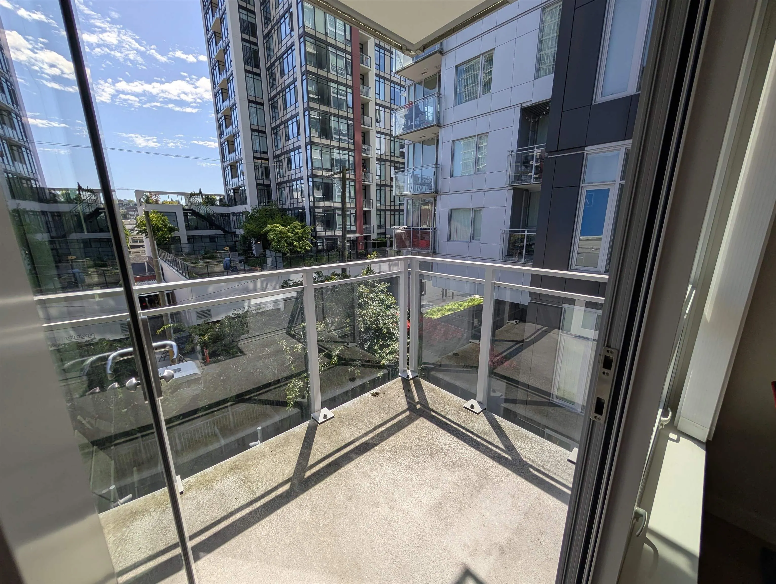 1708 Ontario Street #411