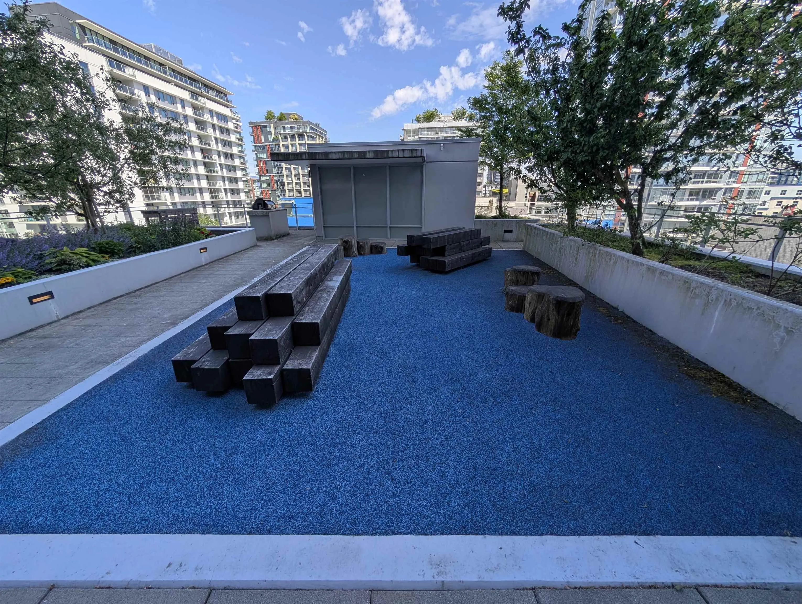 1708 Ontario Street #411