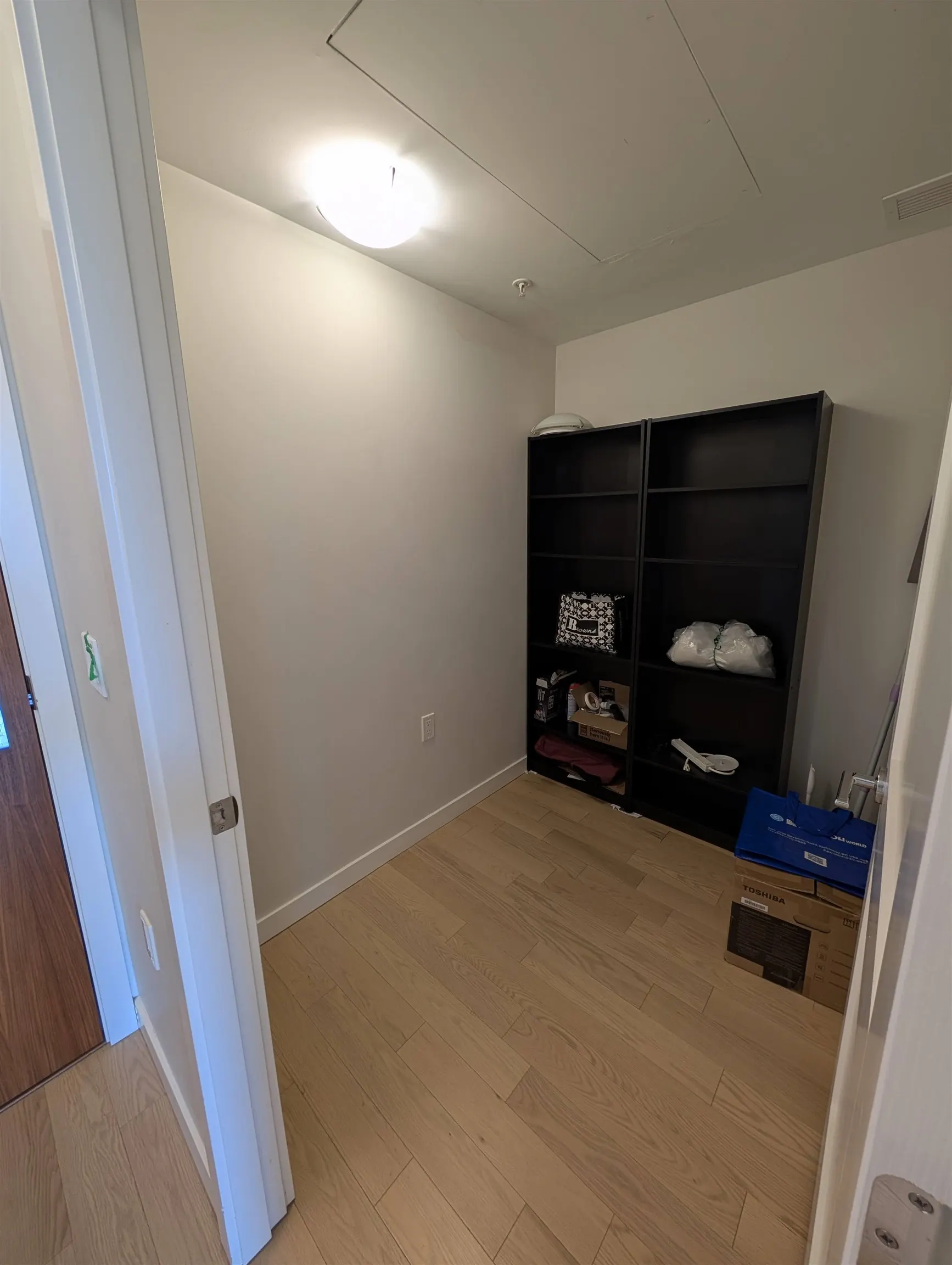 1708 Ontario Street #411
