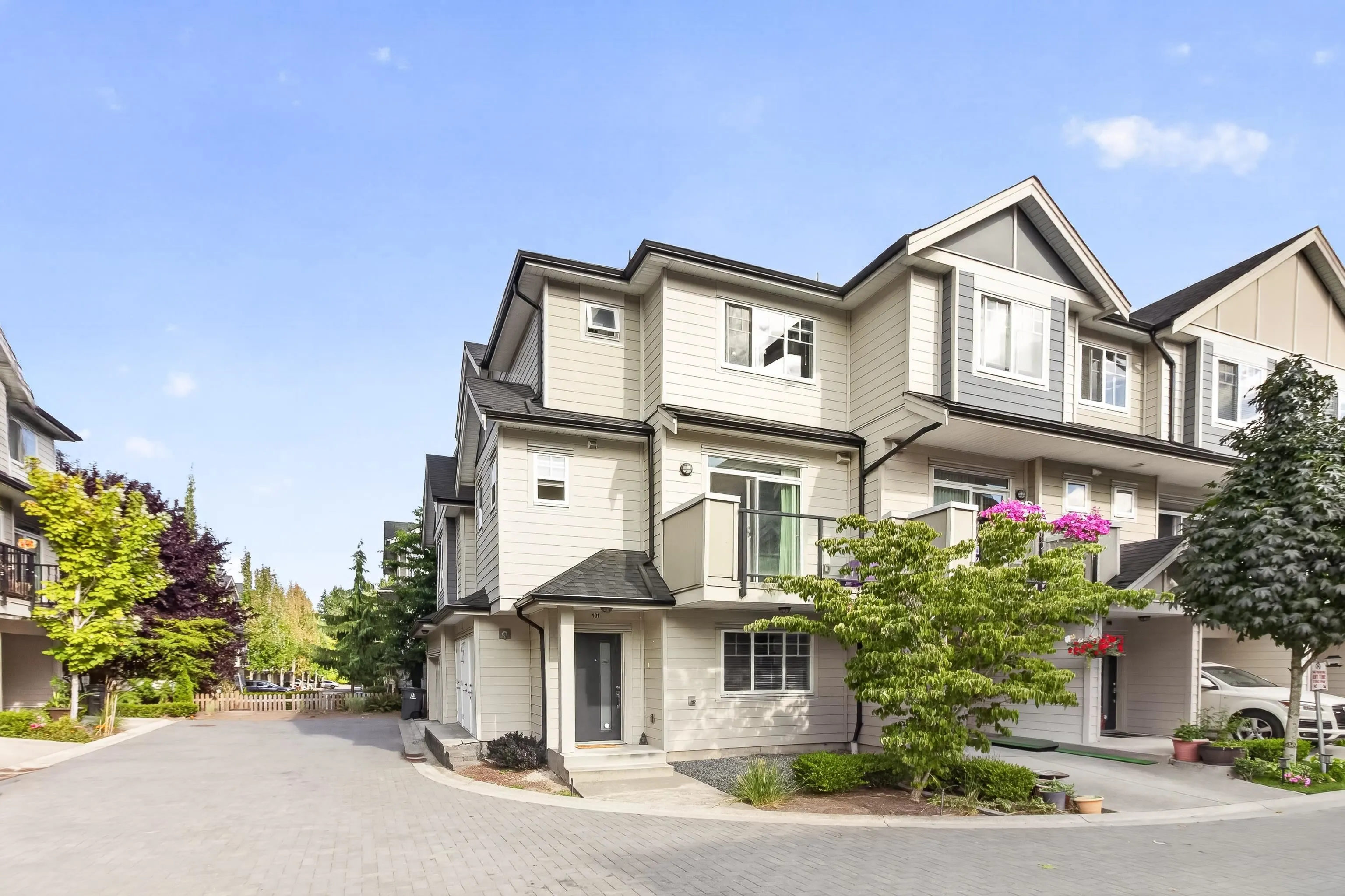 13898 64 Avenue #191