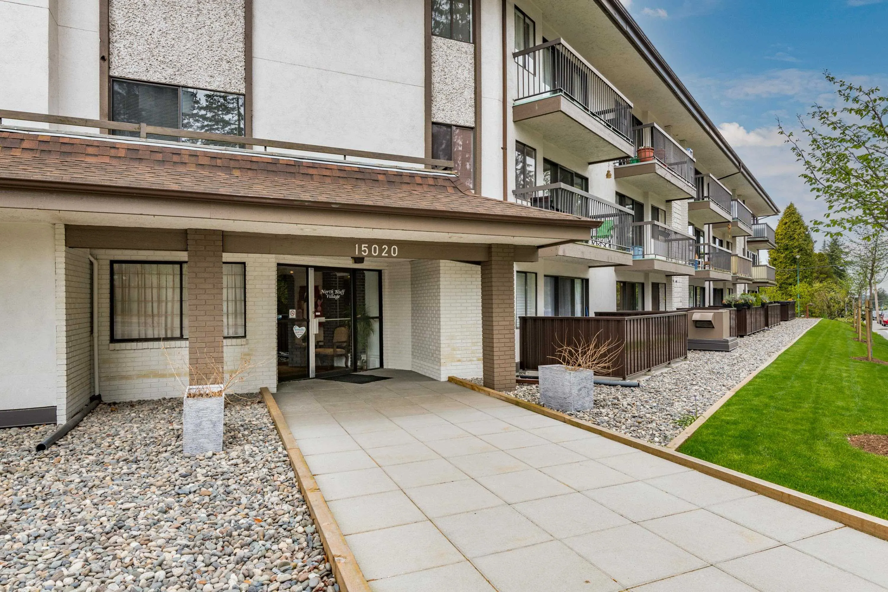 15020 North Bluff Road #218
