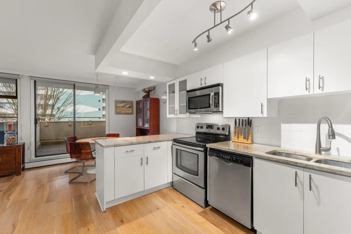 1819 Pendrell Street #401