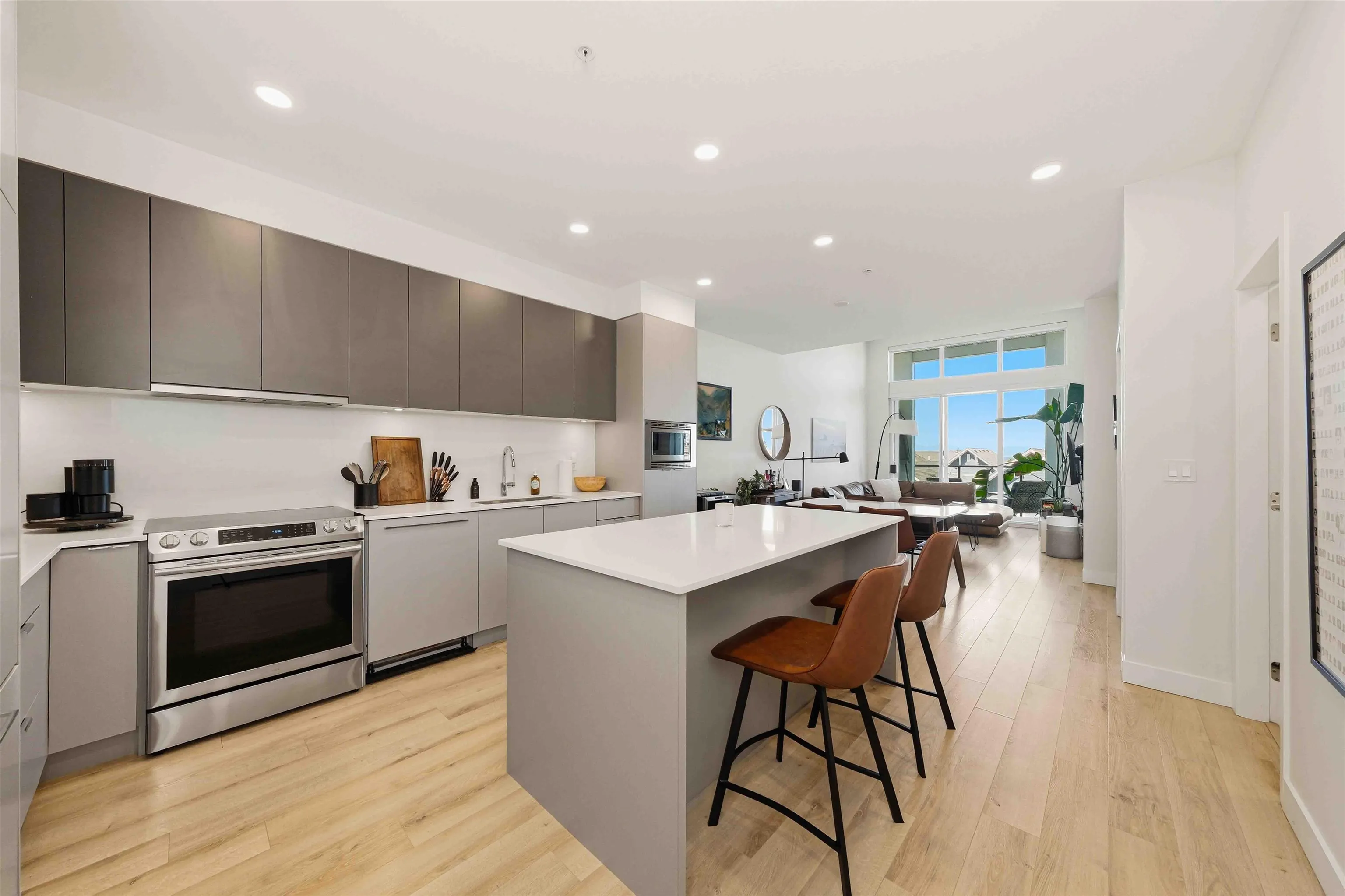 1892 Starling Drive #414