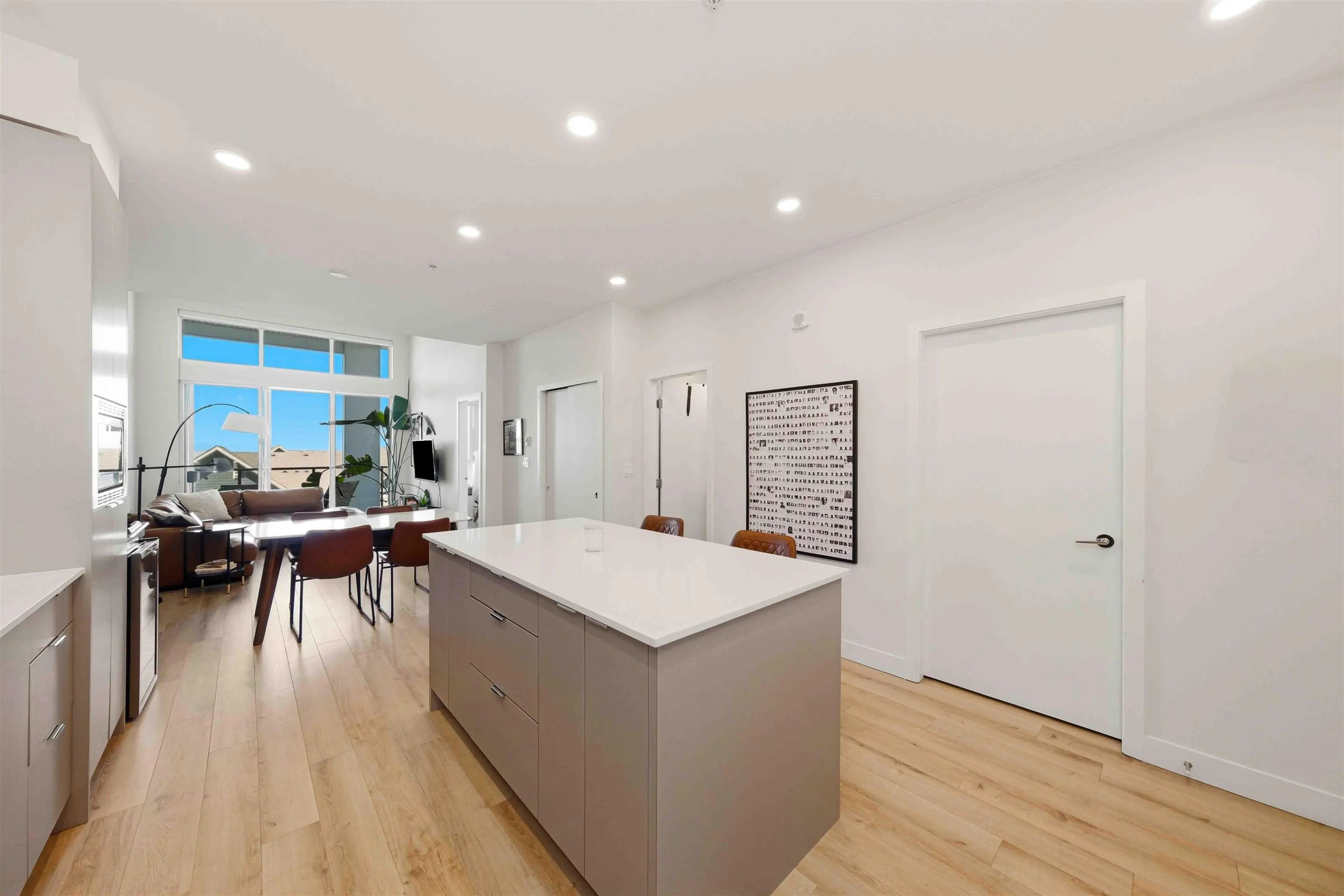 1892 Starling Drive #414
