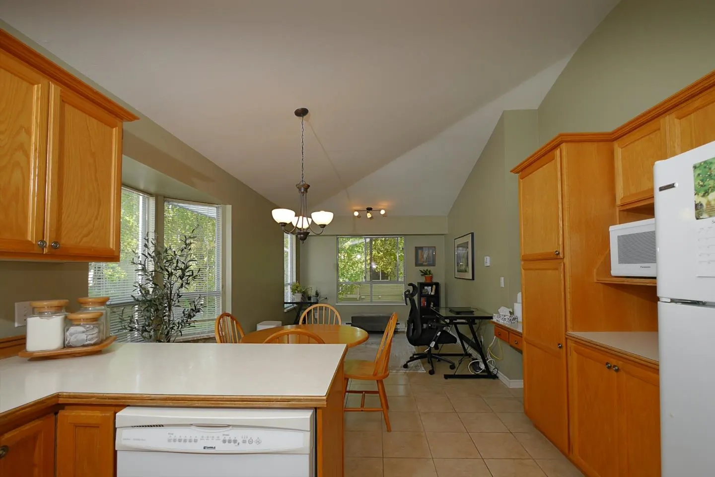 13895 102 Avenue #225