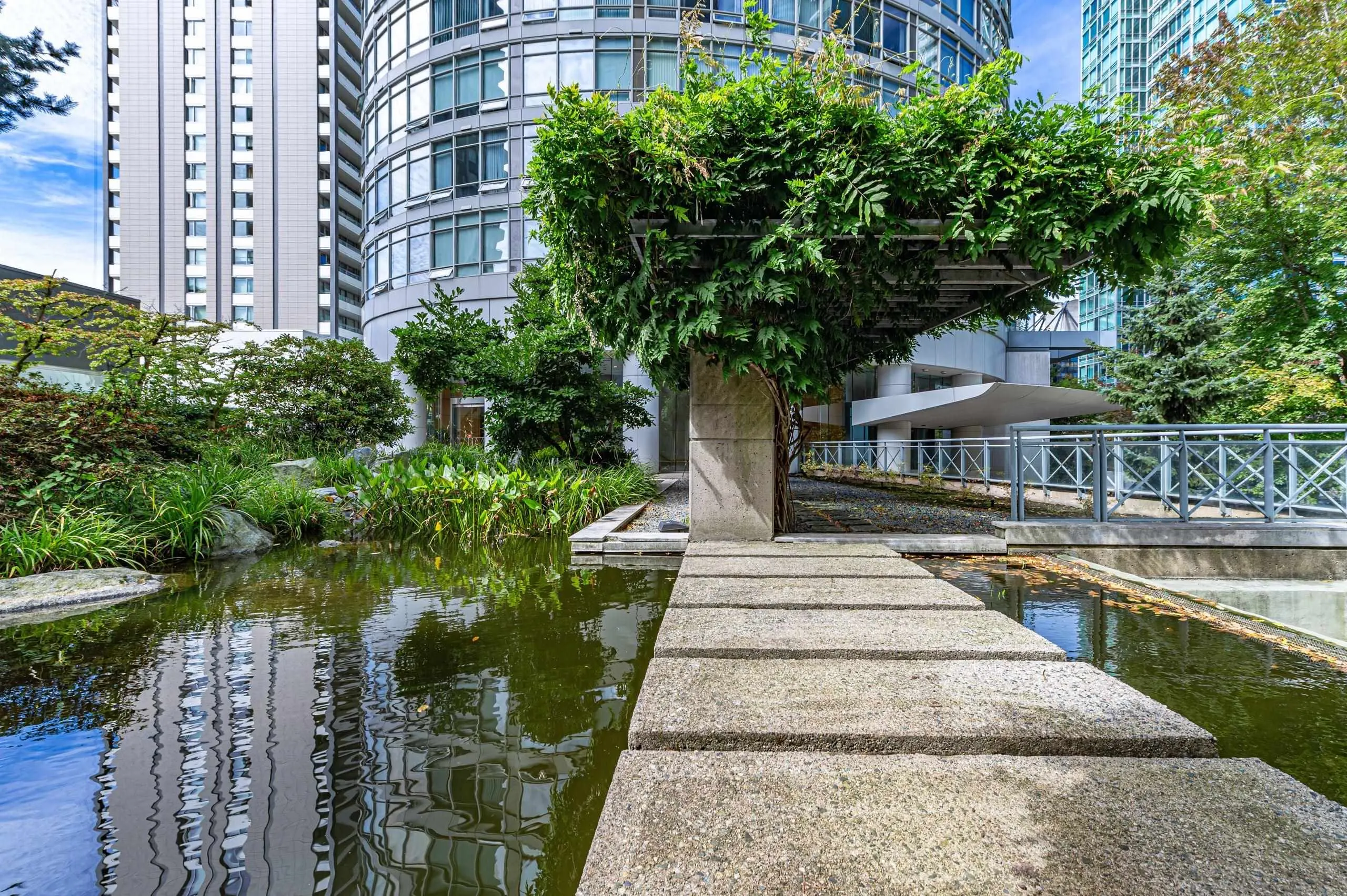 1288 Alberni Street #1203