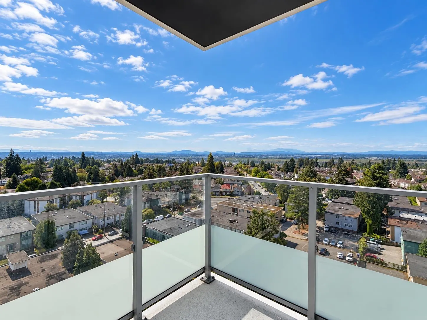 6608 Sussex Avenue #1210