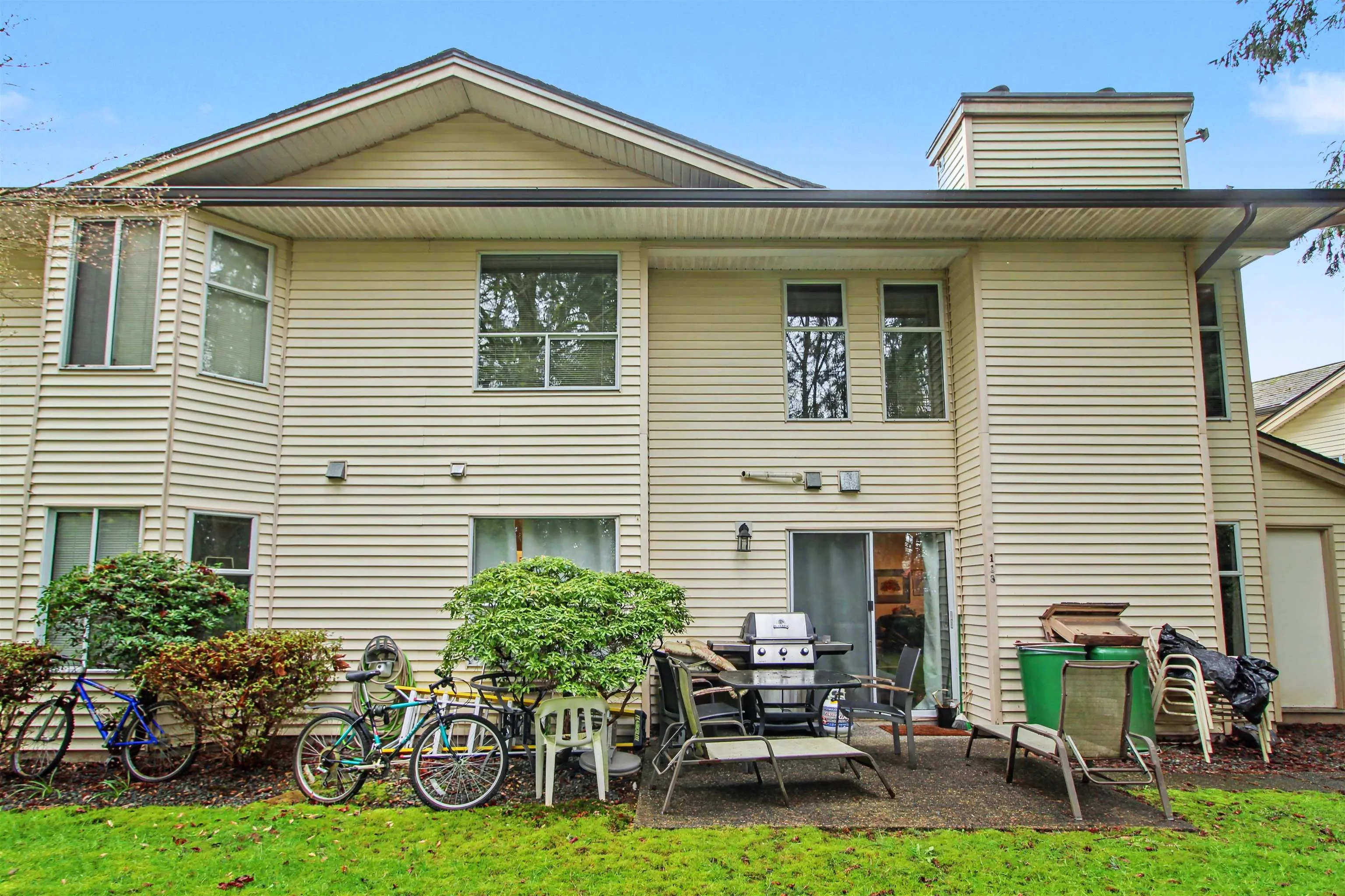 6841 138 Street #118