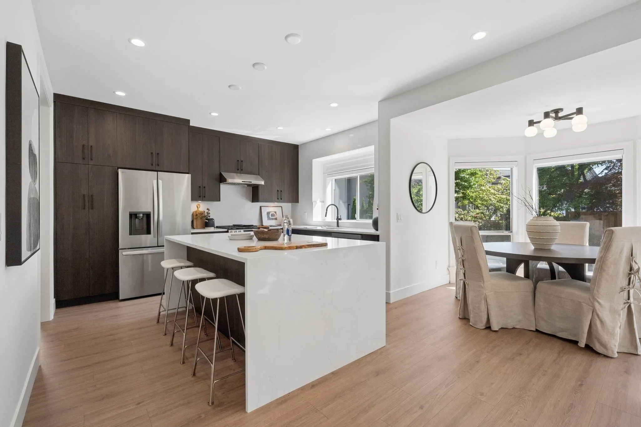 2594 Palisade Crescent