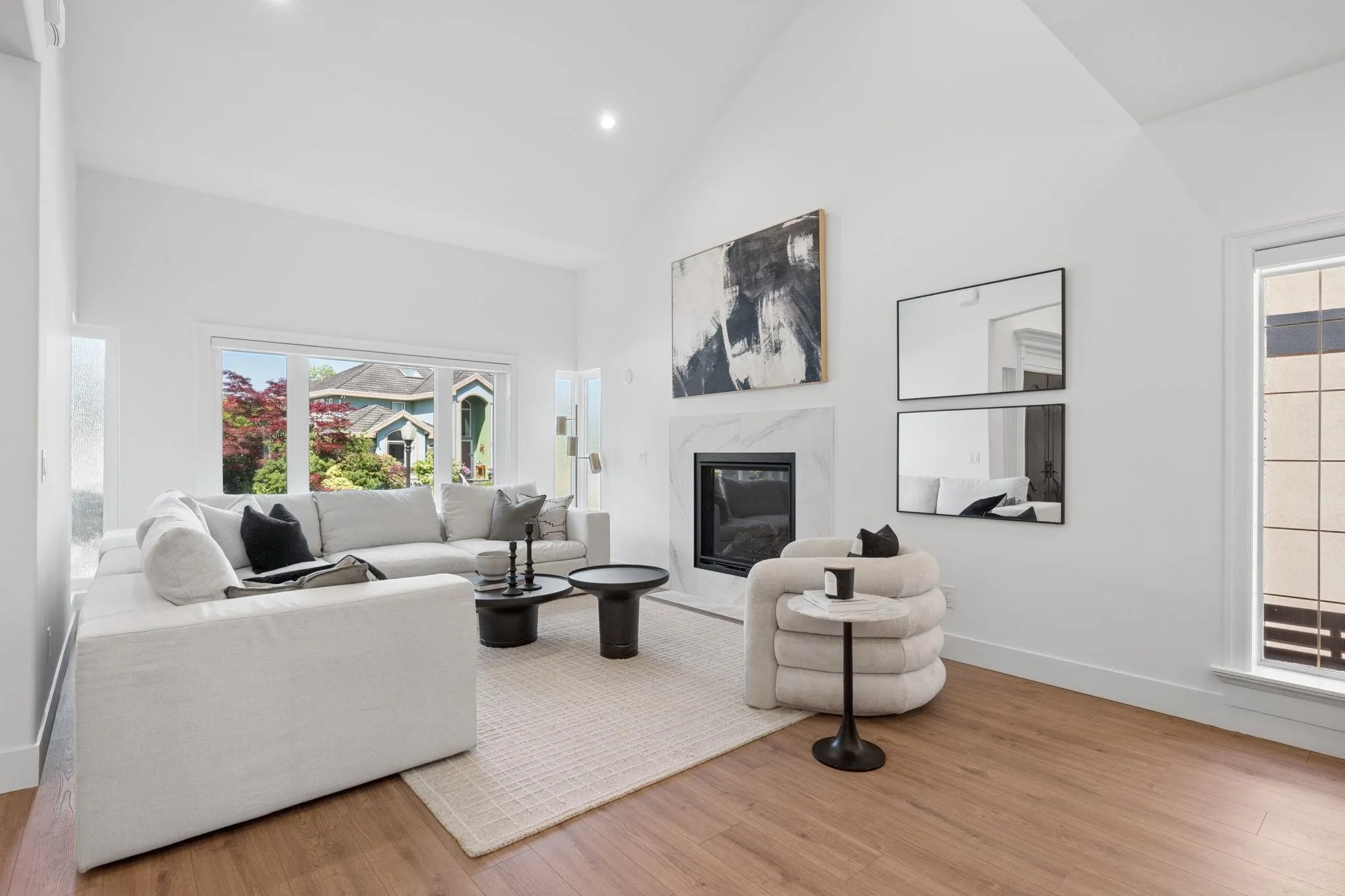 2594 Palisade Crescent