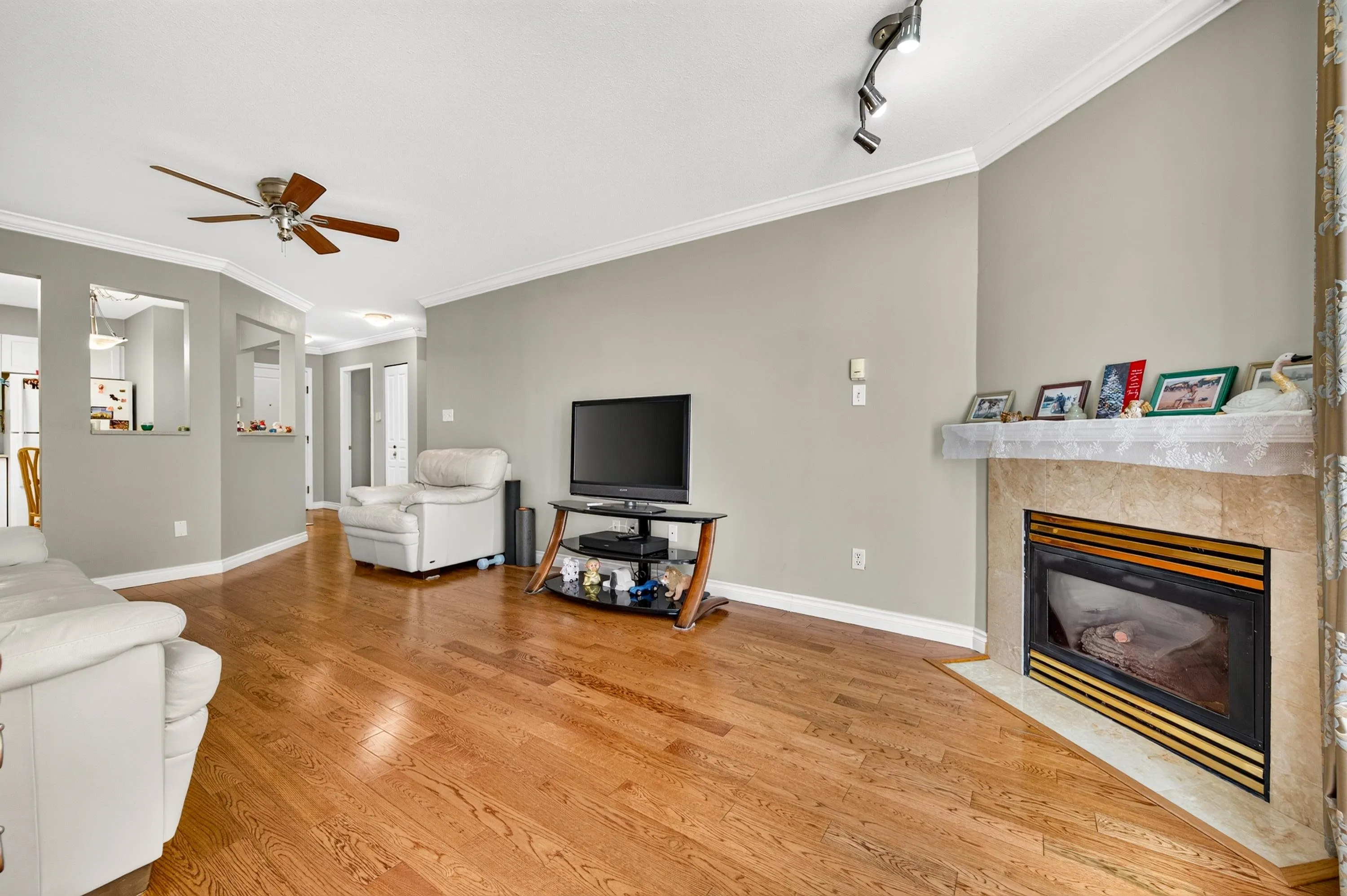 15885 84 Avenue #102
