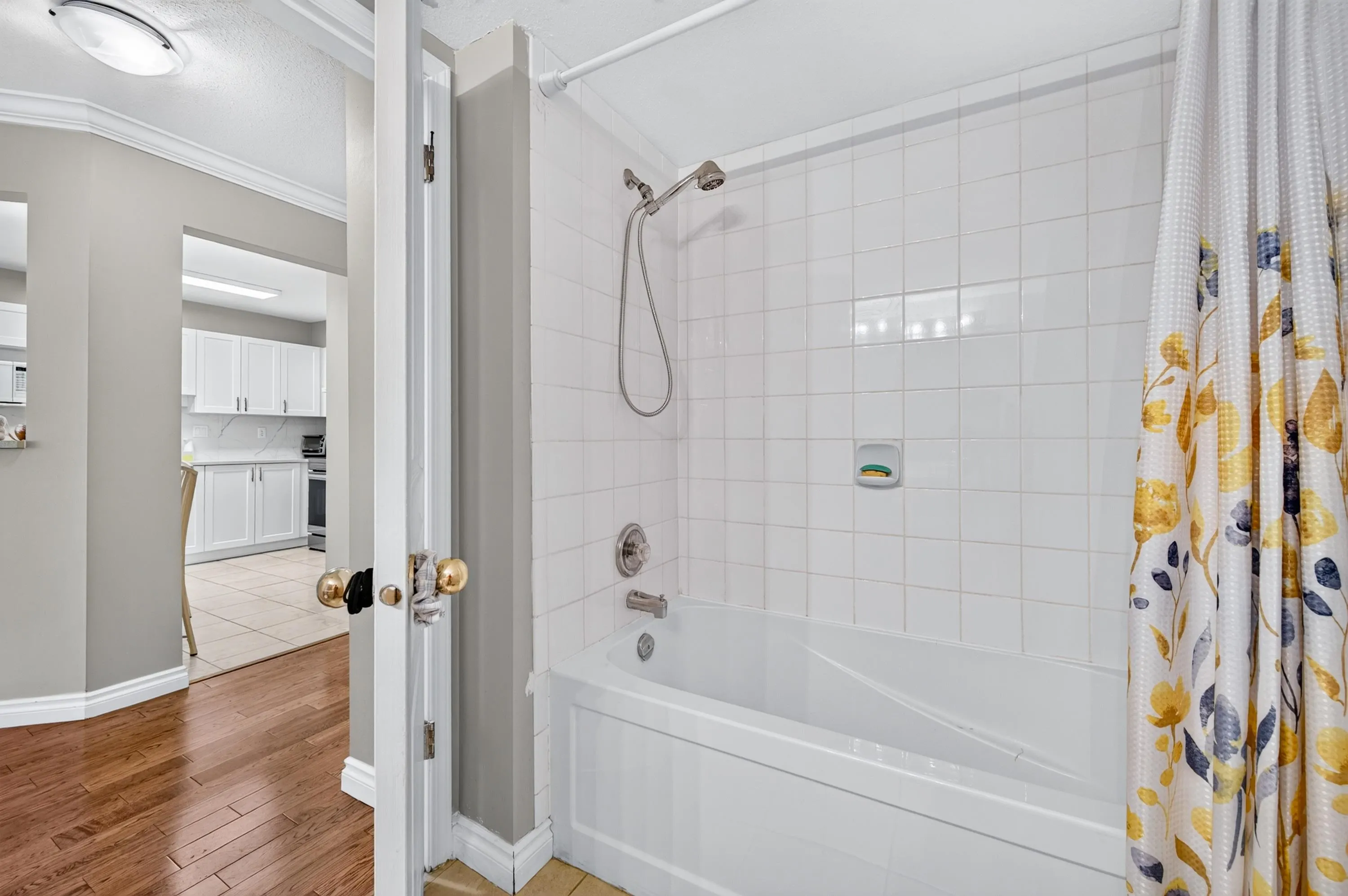 15885 84 Avenue #102
