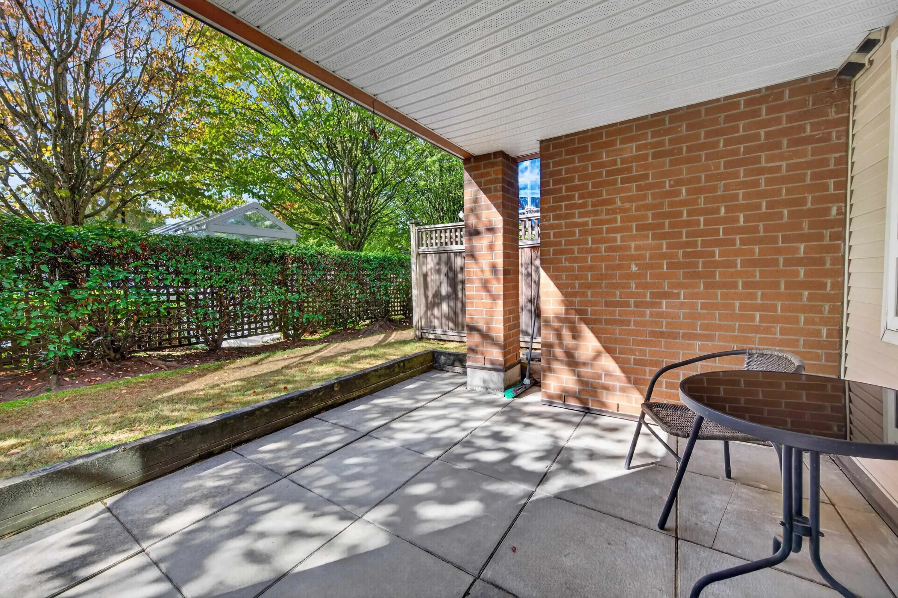 15885 84 Avenue #102