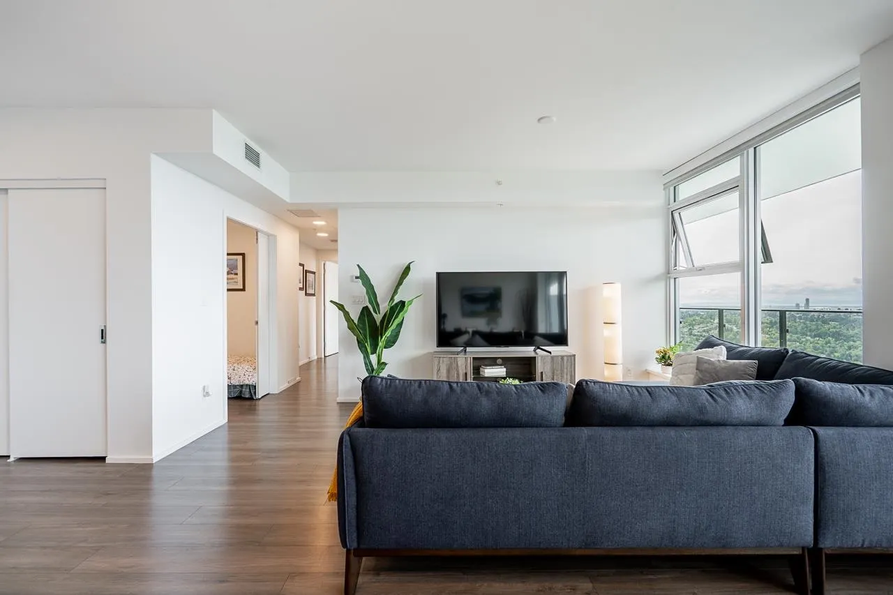 3809 Evergreen Place #5103
