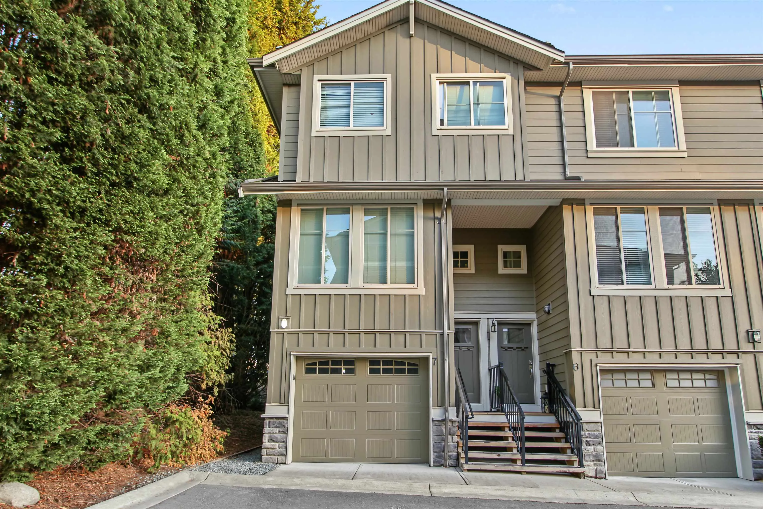3266 147 Street #7