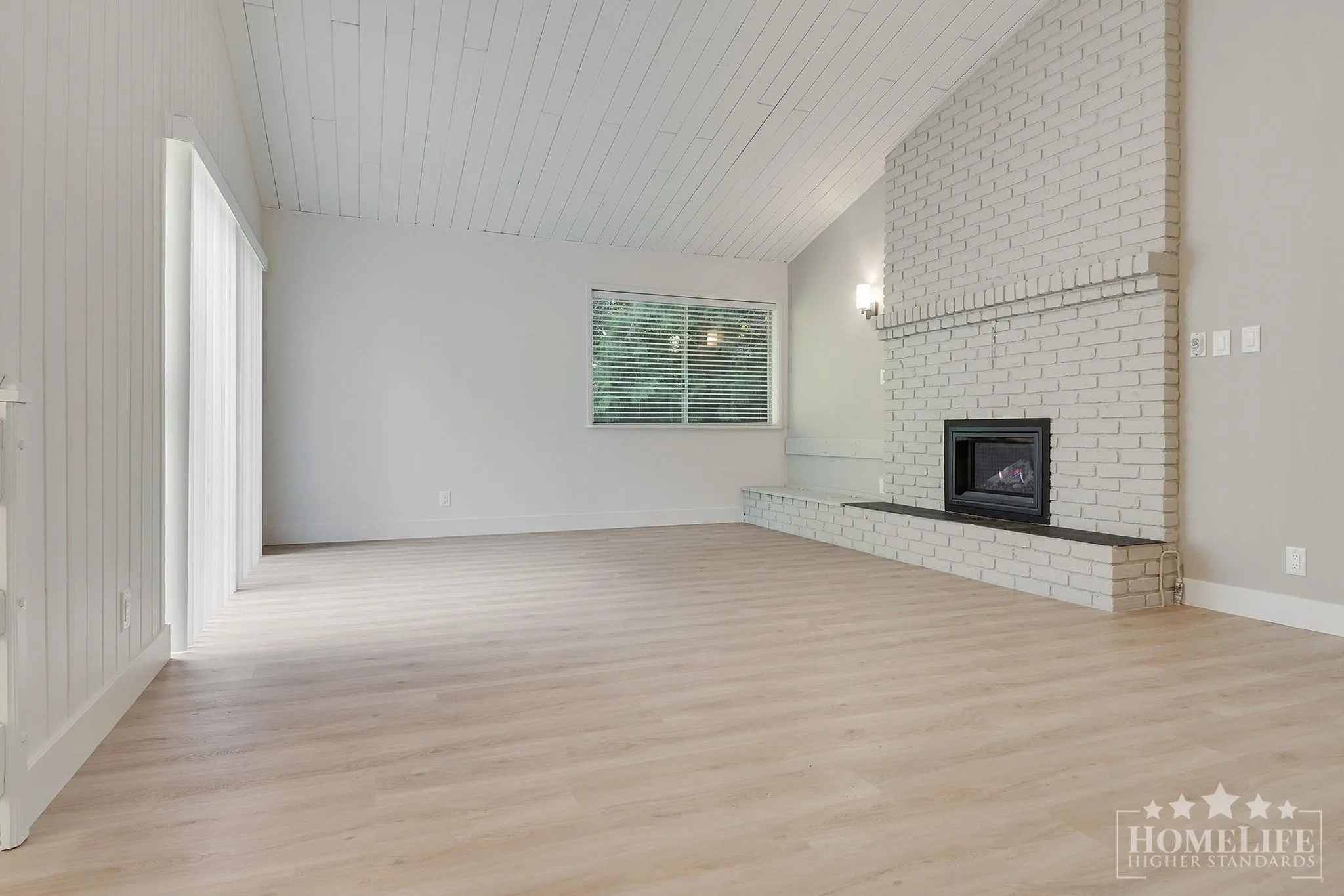 12687 23 Avenue #House
