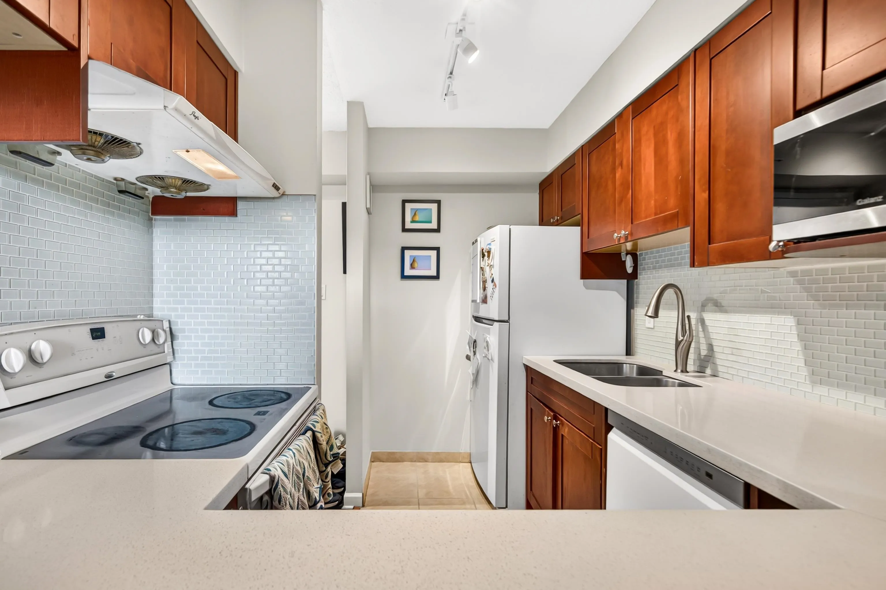 3771 Bartlett Court #1601