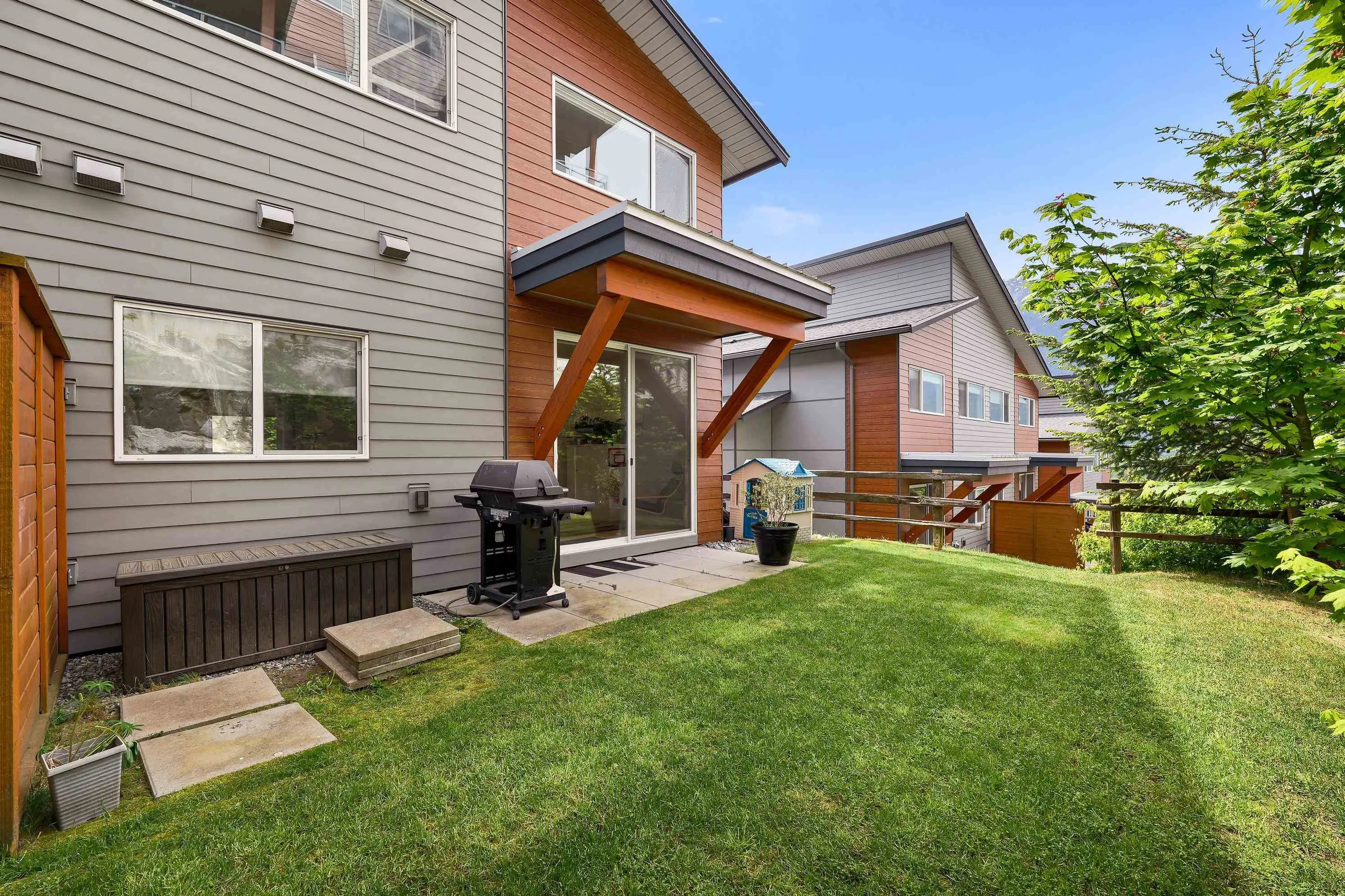 41322 Horizon Drive