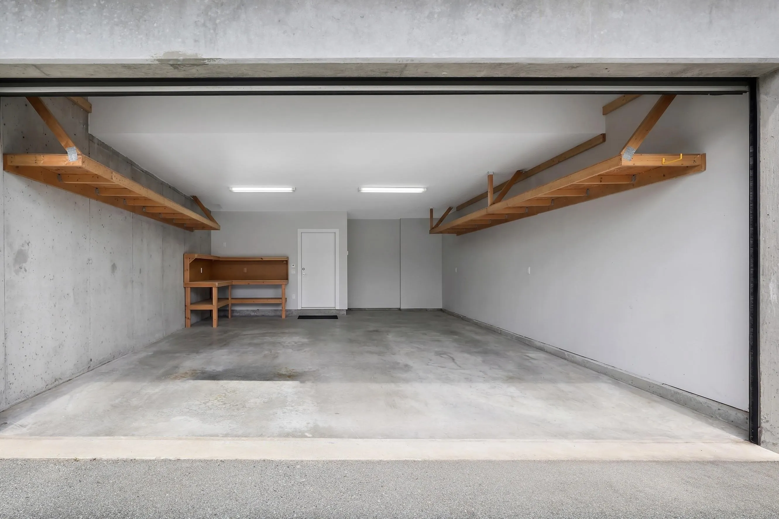 41322 Horizon Drive
