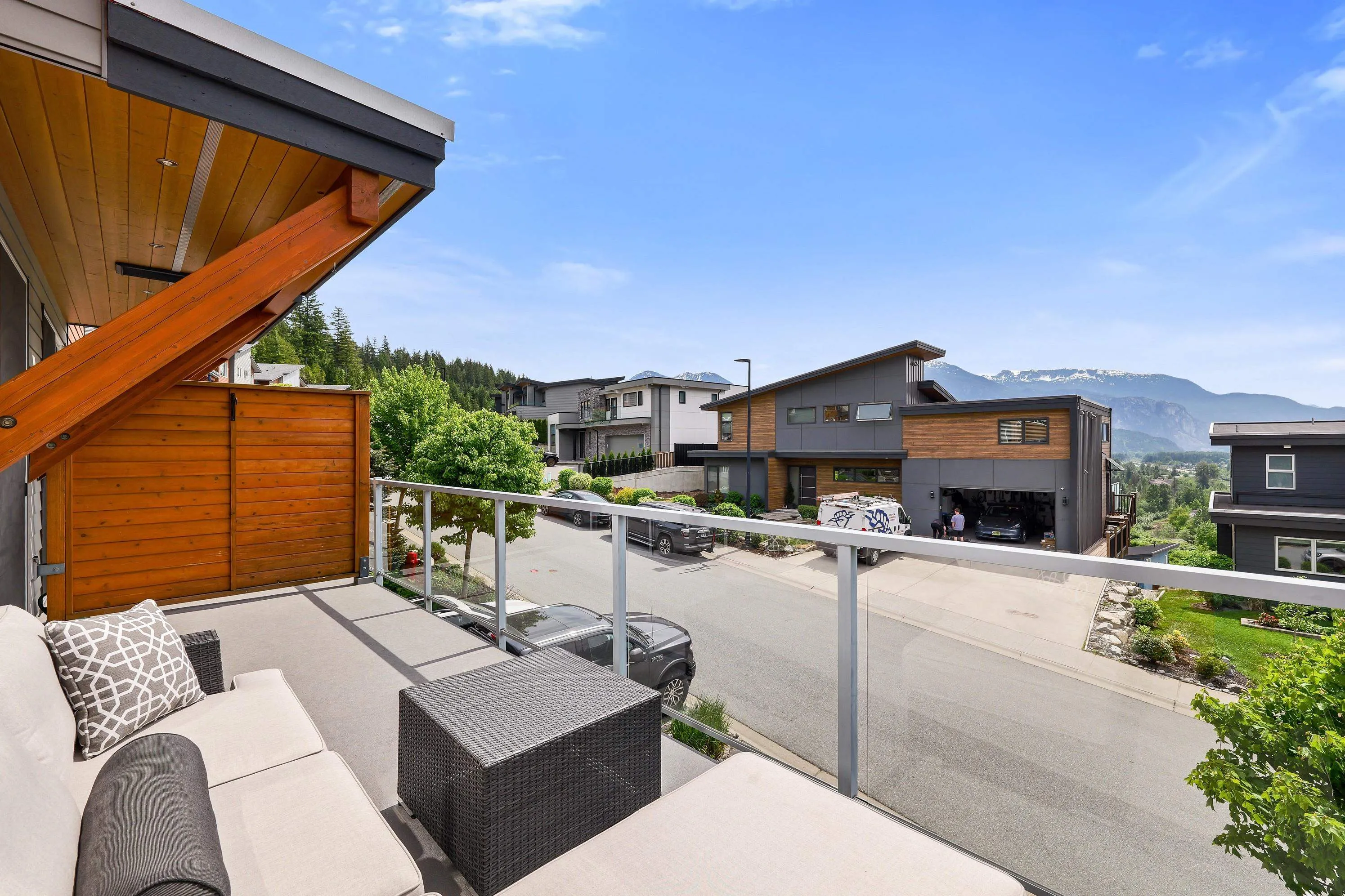 41322 Horizon Drive