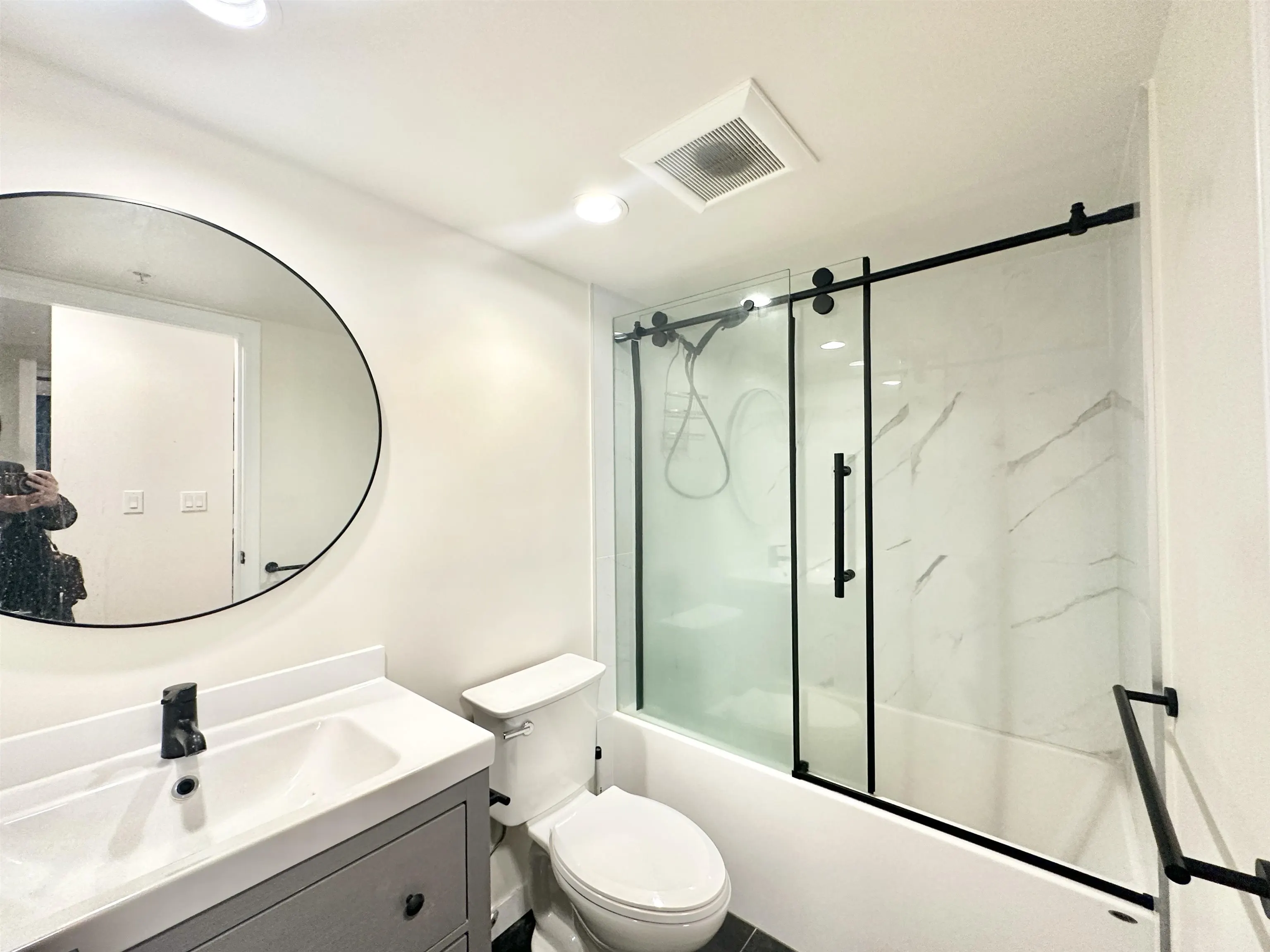 1331 Alberni Street #302