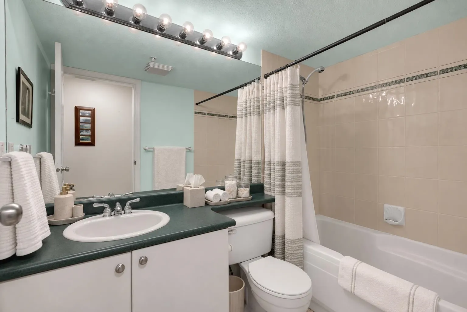 9668 148 Street #206