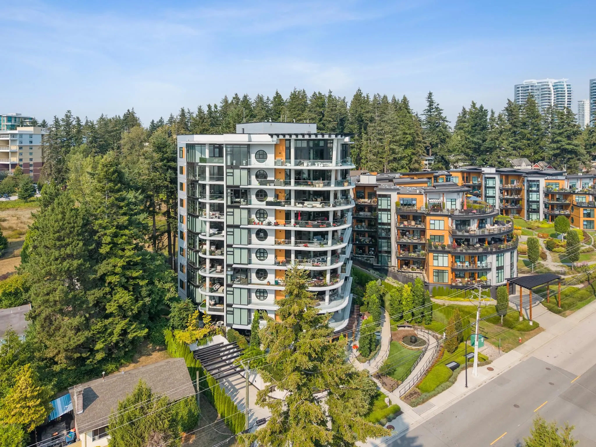 14825 Thrift Avenue #603