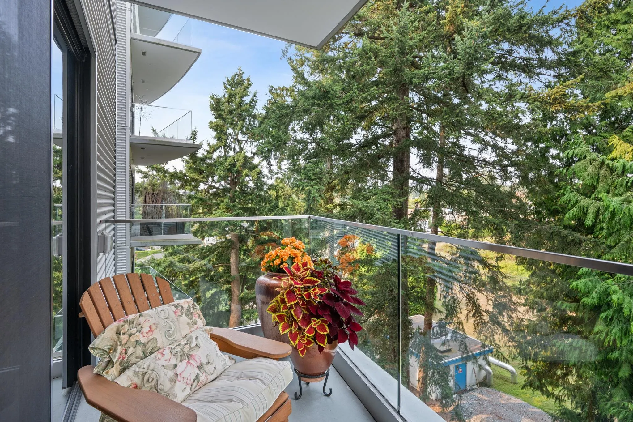 14825 Thrift Avenue #603